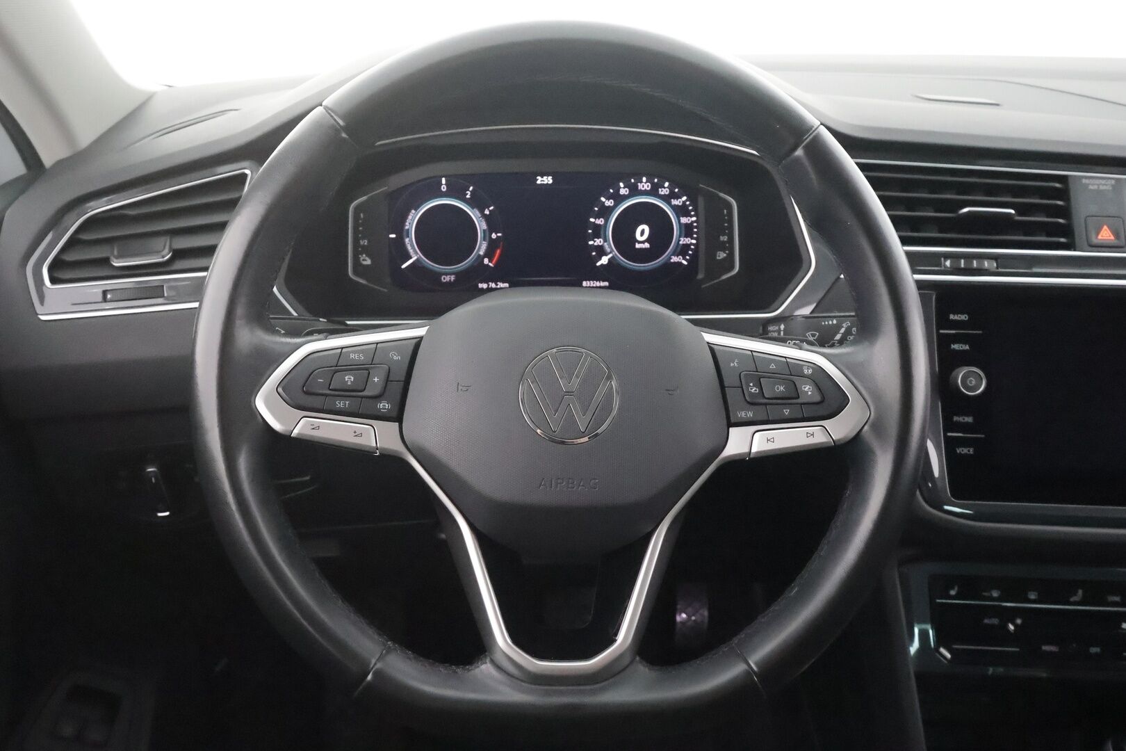 Volkswagen Tiguan 2021 Style eHybrid 180 kW DSG-automaatti - 1-OM Suomi-auto | ACC | Matrix | 360 | Kaistavahti | Digimittaristo | Keyless | 2x Latauskaapelit | Kahdet renkaat