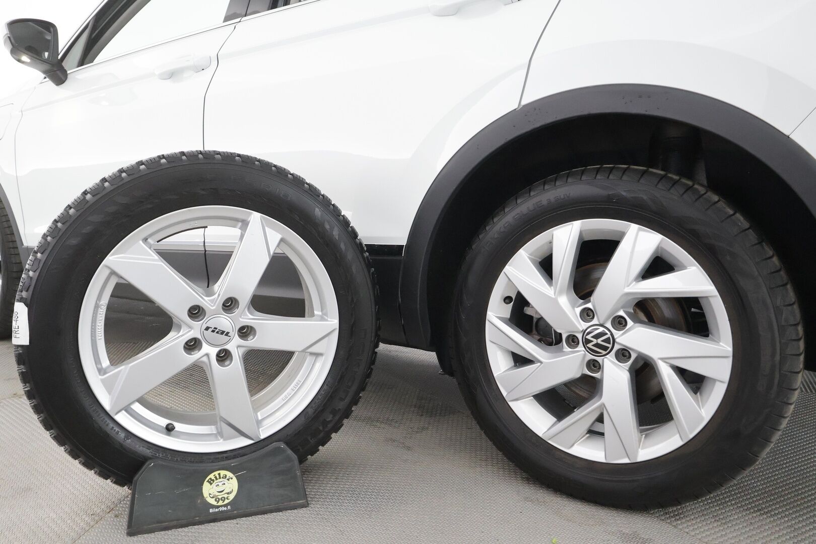 Volkswagen Tiguan 2021 Style eHybrid 180 kW DSG-automaatti - 1-OM Suomi-auto | ACC | Matrix | 360 | Kaistavahti | Digimittaristo | Keyless | 2x Latauskaapelit | Kahdet renkaat