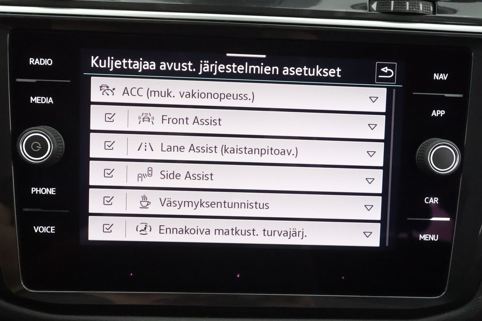 Volkswagen Tiguan 2021 Style eHybrid 180 kW DSG-automaatti - 1-OM Suomi-auto | ACC | Matrix | 360 | Kaistavahti | Digimittaristo | Keyless | 2x Latauskaapelit | Kahdet renkaat