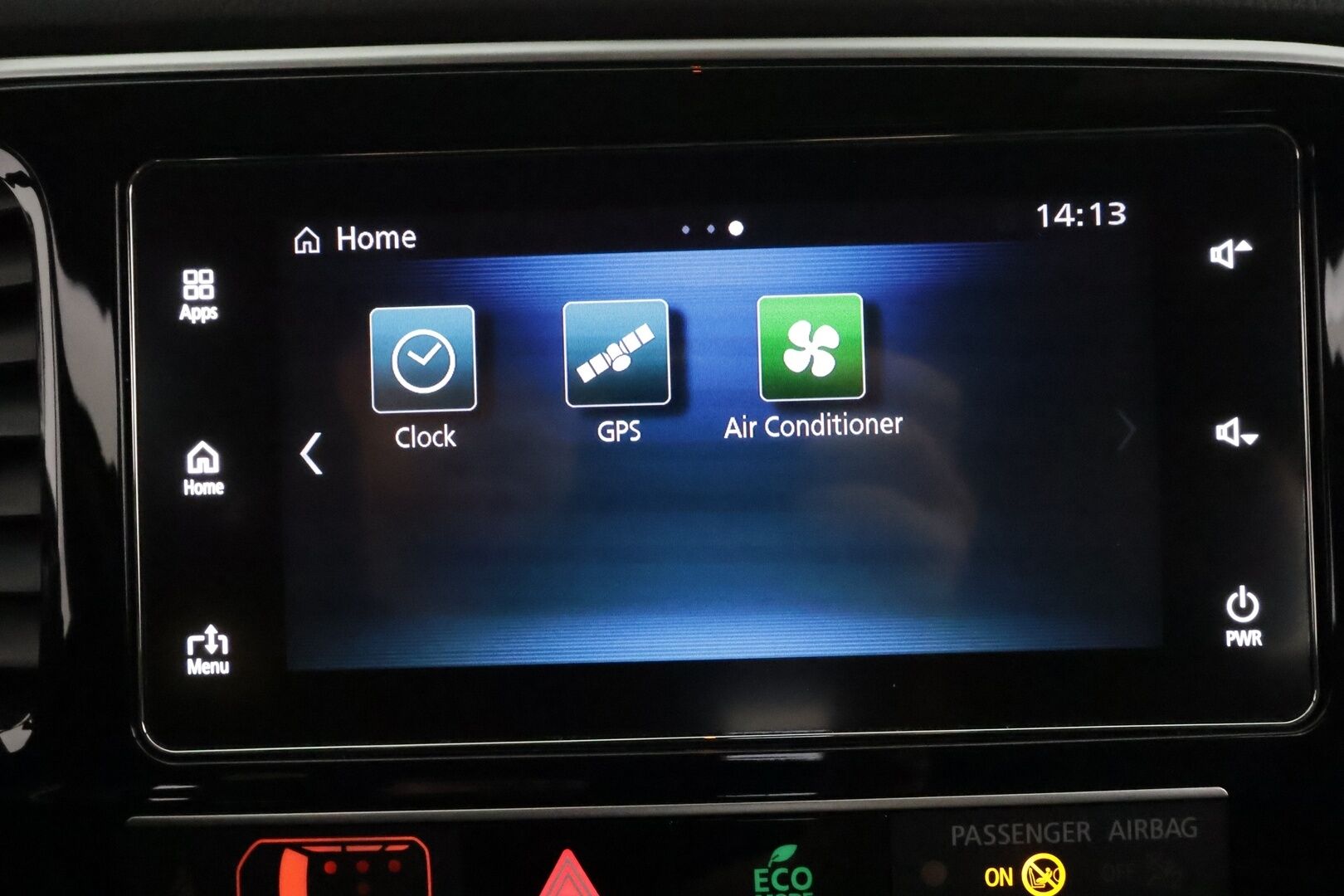 Mitsubishi Outlander PHEV 2019 Business X **Vakkari / 360.kamera / LED / KeylessGo / Timanttinahat / Sähköpenkit / Koukku** - Merkkihuollettu / Kahdet renkaat aluvanteilla