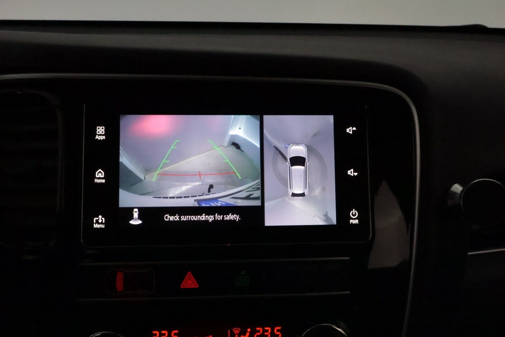 Mitsubishi Outlander 2019 Business X 4WD 5P * Timanttinahat / EV Remote / Lohko & Sisäpistoke / Vetokoukku / 360-Kamera / Hyvät varusteet! - 2x Hyvät Renkaat Aluvantein / Juuri tullut Tampereelle!