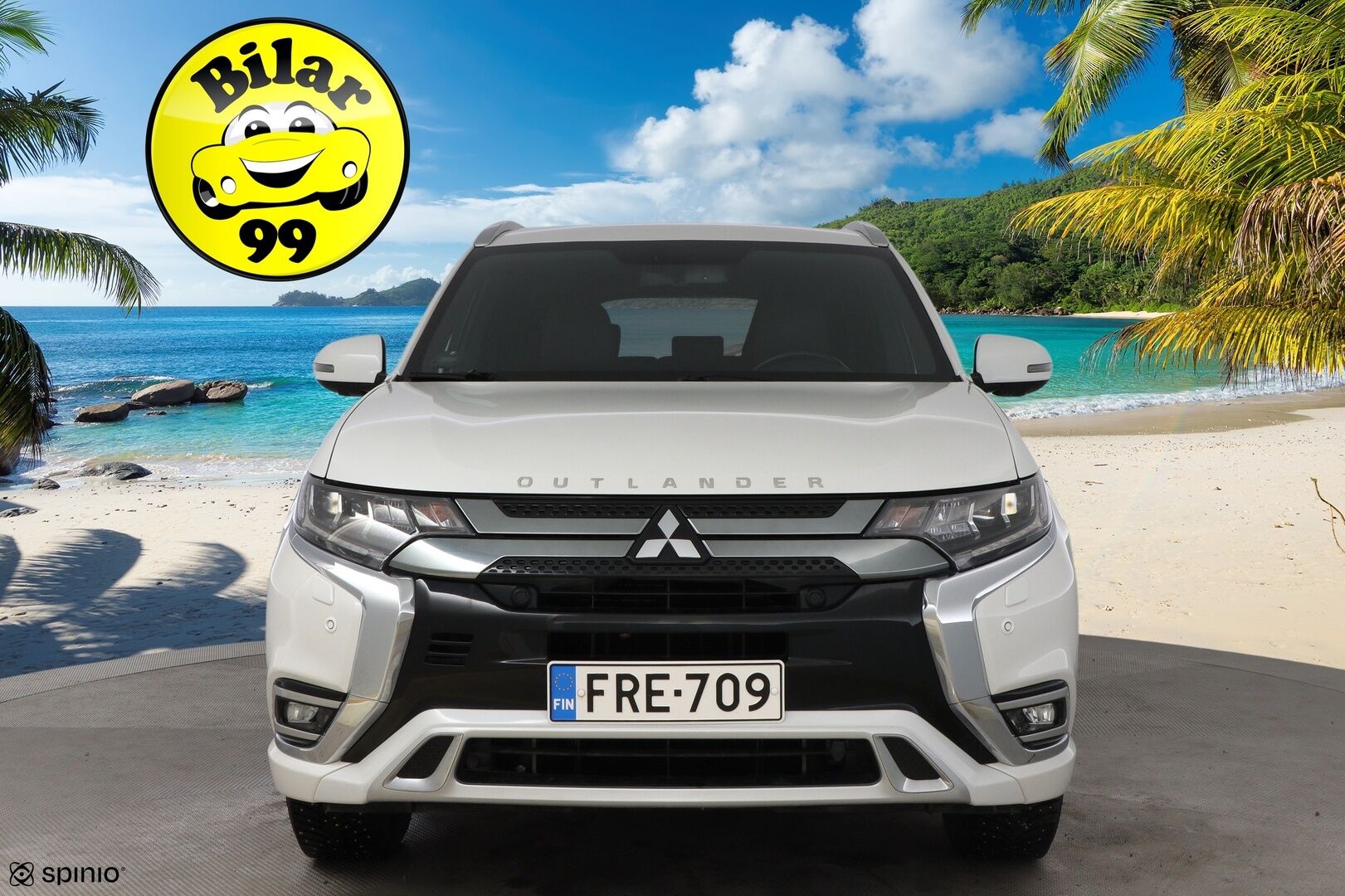 Mitsubishi Outlander 2019 Business X 4WD 5P * Timanttinahat / EV Remote / Lohko & Sisäpistoke / Vetokoukku / 360-Kamera / Hyvät varusteet! - 2x Hyvät Renkaat Aluvantein / Juuri tullut Tampereelle!