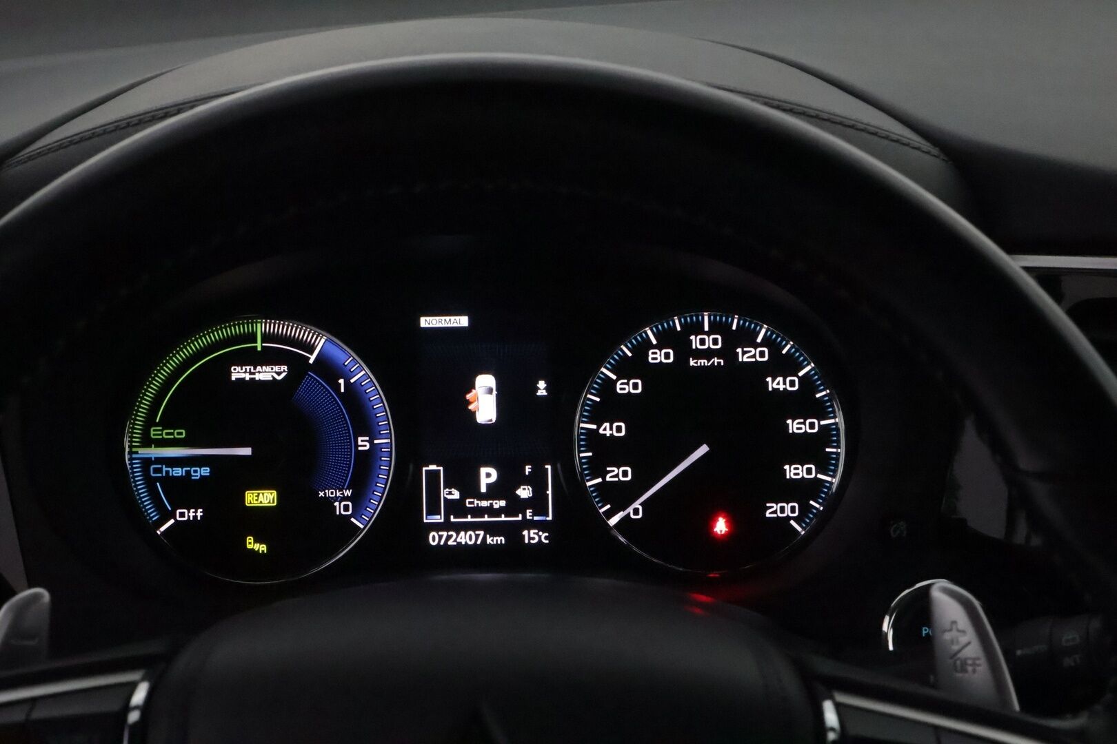 Mitsubishi OUTLANDER PHEV 2019 Business X 4WD 5P - Timanttinahat | EV Remote | Lohko & Sisäpistoke | Vetokoukku | 360-Kamera | Hyvät varusteet!