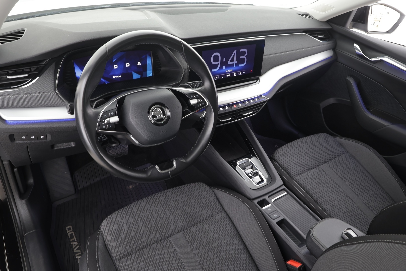 Skoda Octavia 2021 Combi 1,5 TSI Style eTEC DSG * ACC / P.kamera / Matrix LED / Webasto / KeylessGo / Digimittaristo / Navi * - Kahdet renkaat aluvanteilla / Merkkihuollettu - HULLUT BLACKWEEK JATKOT - KORKOTARJOUS 2,49%