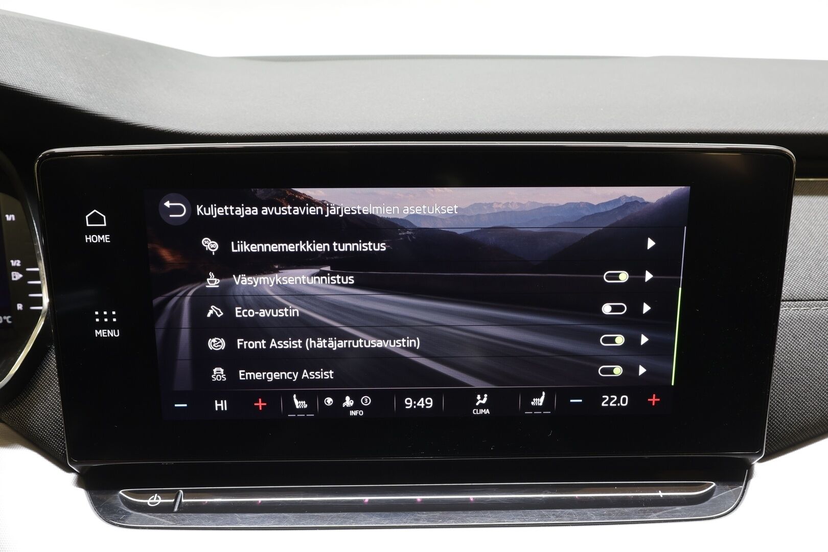 Skoda Octavia 2021 Combi 1,5 TSI Style eTEC DSG * ACC / Kamera / Matrix LED / Webasto / KeylessGo / Digimittaristo / Navi * - Suomi-auto / Kahdet OEM vanteet / Merkkihuollettu