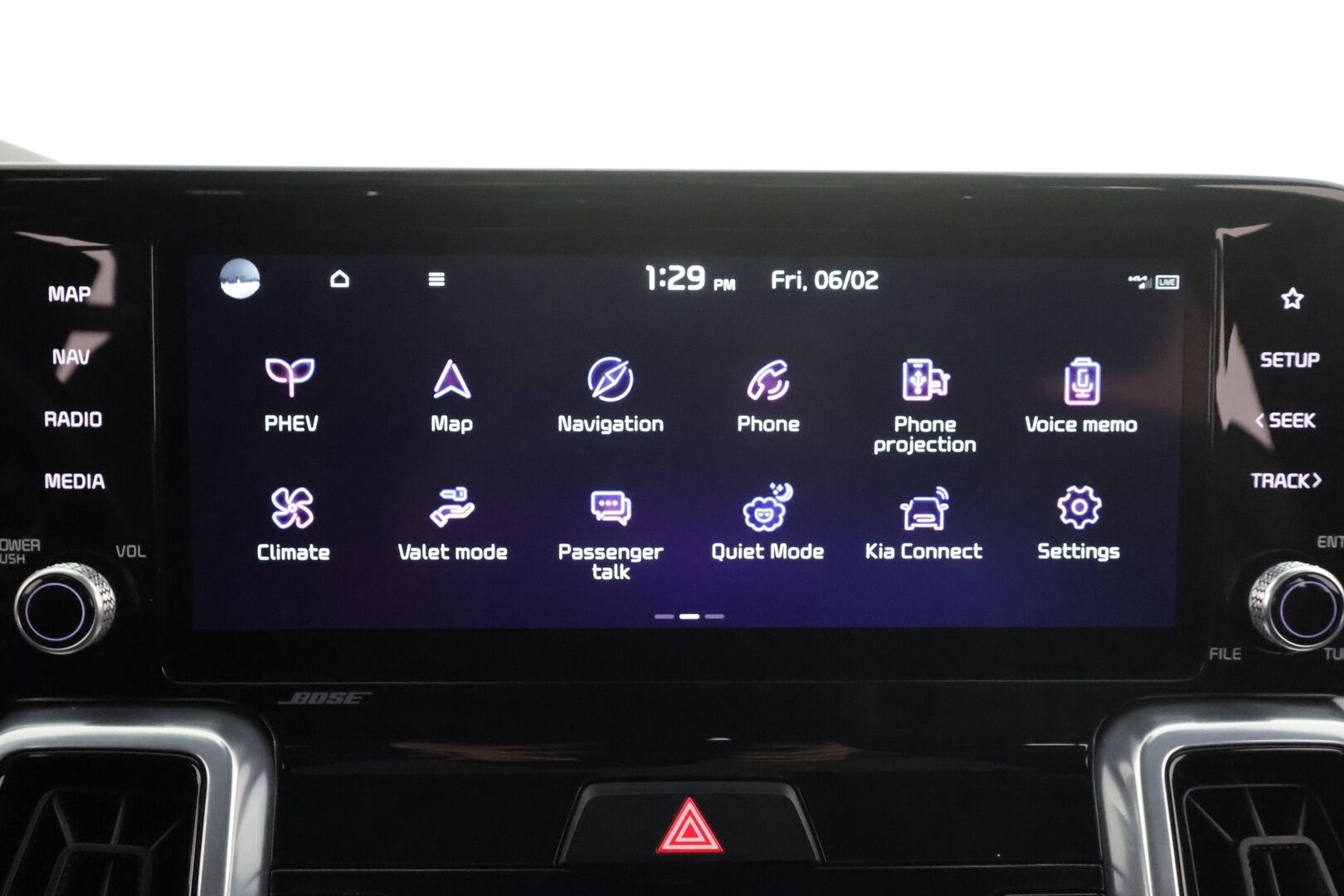 Kia Sorento 2023 1,6 T-GDI Plug-in Hybrid AWD Business Luxury AT 7P * ACC / HUD / 360° / Bose / Panorama / Ilmastoidut nahat / KeylessGo * - 1.Om Suomi-auto / Akku kuntotarkastettu SoH 98.2% / Muistipenkki / Kahdet renkaat aluvanteilla / Merkkihuollettu  / Huippuvarusteet