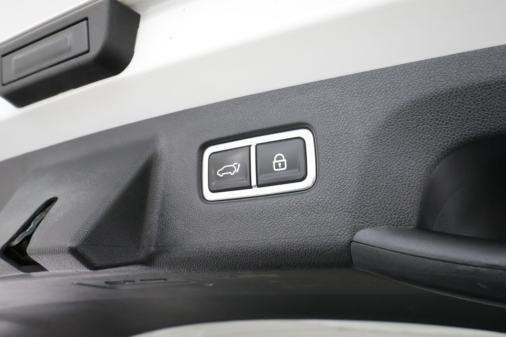 Kia Sorento 2023 1,6 T-GDI Plug-in Hybrid AWD Business Luxury AT 7P * ACC / HUD / 360° / Bose / Panorama / Ilmastoidut nahat / KeylessGo * - 1.Om Suomi-auto / Akku kuntotarkastettu SoH 98.2% / Muistipenkki / Kahdet renkaat aluvanteilla / Merkkihuollettu  / Huippuvarusteet