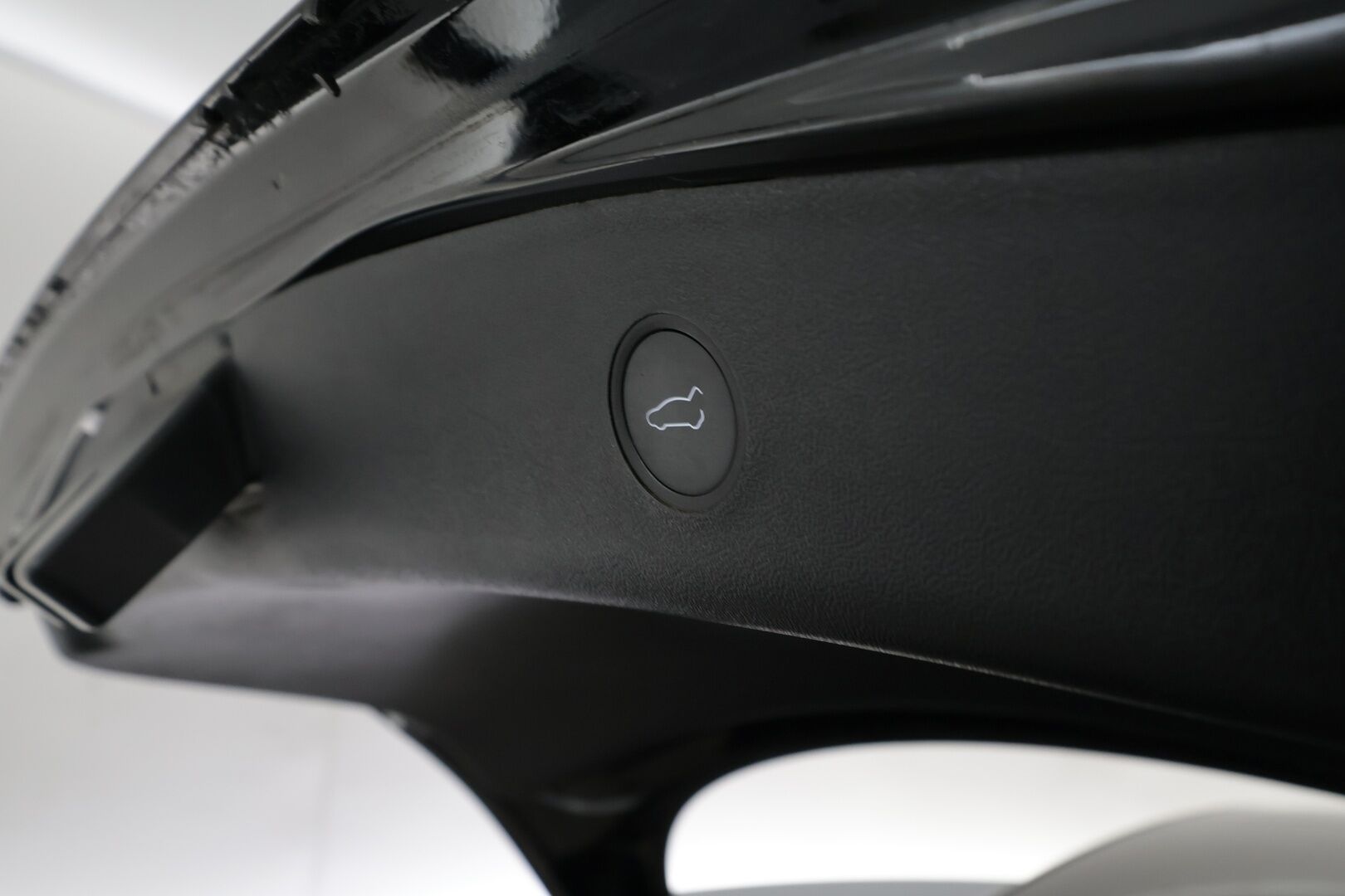 Tesla Model 3 2023 Long Range - | ILP | Koukku | Lasikatto | ACC | Matrix-LED | P.Kamera | Muistipenkki | Premium Audio | Navi | Kaistavahti | Keyless | 1-om Suomi-auto | 2x Latauskaapelit | Kahdet renkaat |