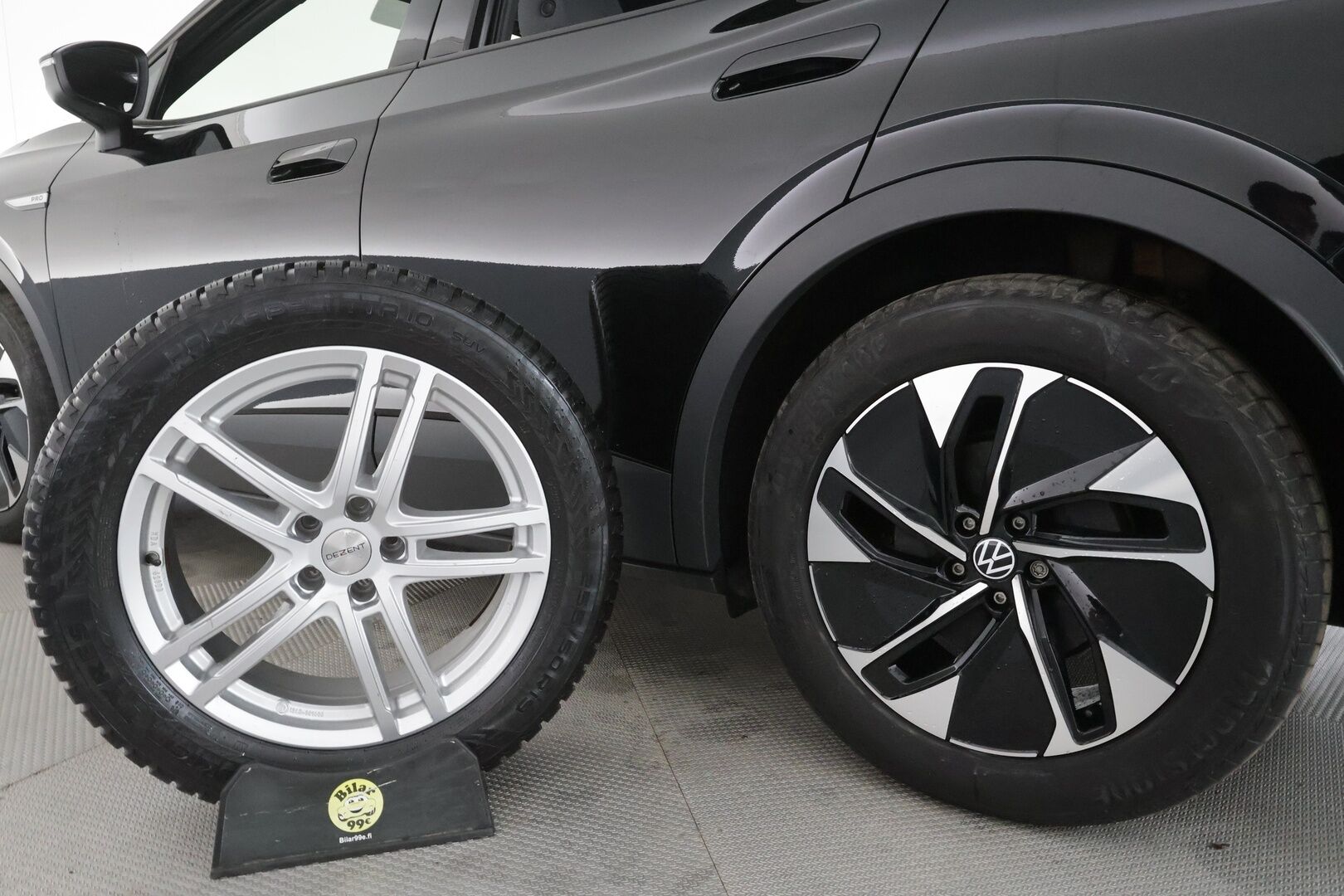 Volkswagen ID.4 2023 Pro Performance FastLane 150 kW - | ACC | Koukku | P-Kamera | ILP | LED | Kaistavahti | Navi | Keyless | 1-om Suomi-auto | 2x Latauskaapelit | Kahdet renkaat aluvanteilla | Merkkihuollot |
