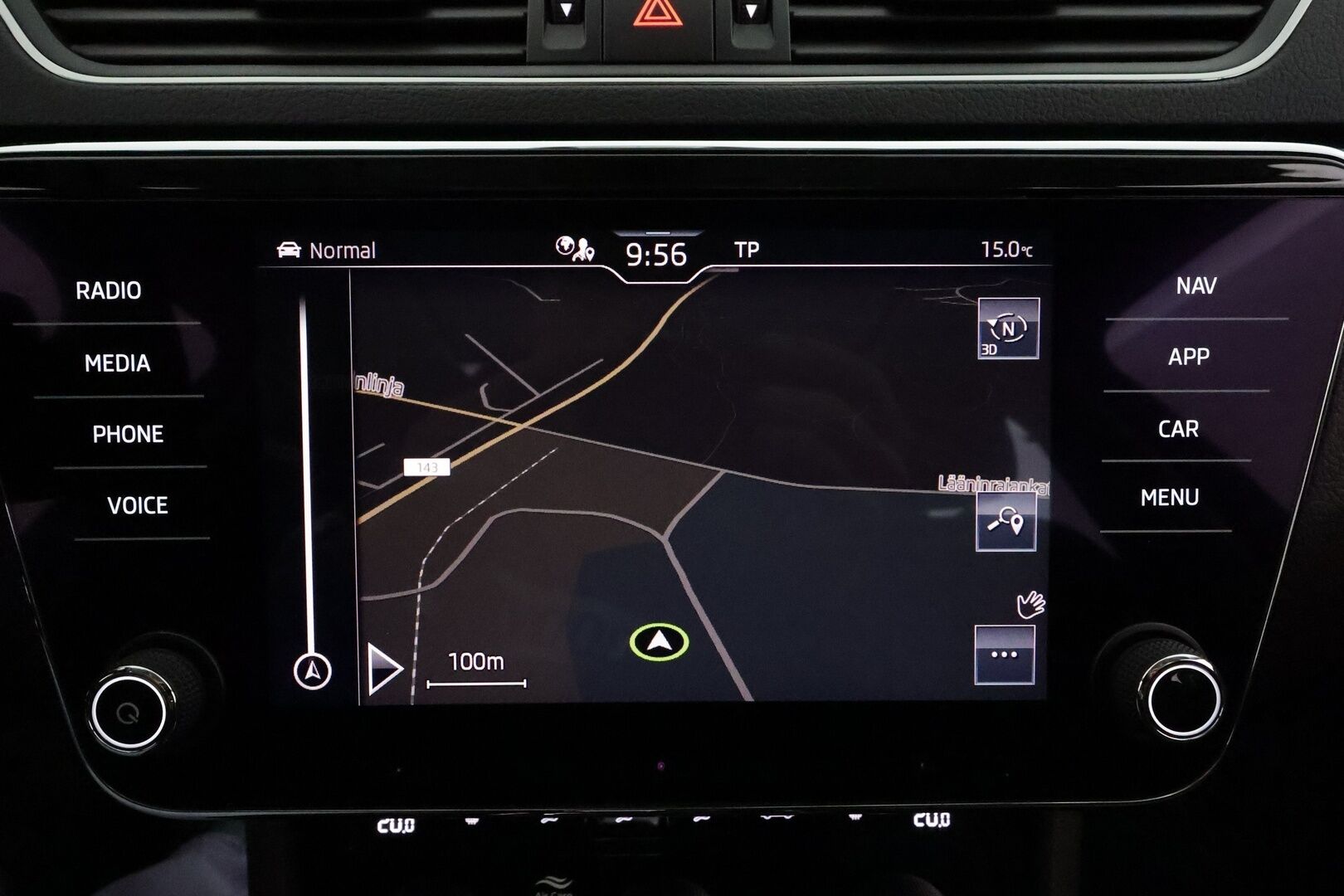Skoda Superb 2020 Combi 1,4 TSI PHEV L&K iV DSG **Panorama / Webasto / Koukku / ACC / Matrix-LED / P.kamera / Ilmastoidut Muistinahat** - 2x Latauskaapelit / Kahdet Renkaat / Merkkihuollettu! - Osta nyt, maksa vasta ensi vuonna
