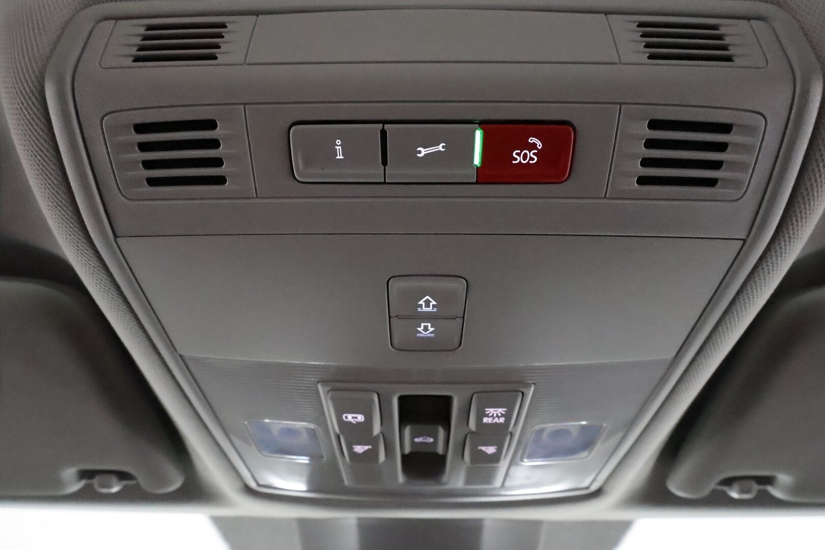Skoda Superb 2020 Combi 1,4 TSI PHEV L&K iV DSG **Panorama / Webasto / Koukku / ACC / Matrix-LED / P.kamera / Ilmastoidut Muistinahat** - 2x Latauskaapelit / Kahdet Renkaat / Merkkihuollettu!