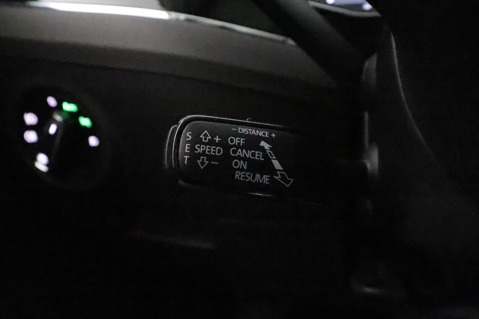 Skoda Superb 2020 Combi 1,4 TSI PHEV L&K iV DSG **Panorama / Webasto / Koukku / ACC / Matrix-LED / P.kamera / Ilmastoidut Muistinahat** - 2x Latauskaapelit / Kahdet Renkaat / Merkkihuollettu! - Osta nyt, maksa vasta ensi vuonna