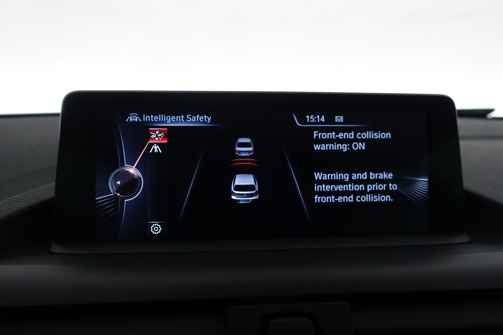 BMW M135I 2014 F21 Hatchback M135i A xDrive - | 110tkm-Moottori! | Kattoluukku | HiFi | Remus - Putkenpäät | Driving Assistant | Prof. navi | Adapt. Xenon | Alcantara-Sporttipenkit | Kaistavahti | Tutkat | 2X Renkaat & Aluvanteet |