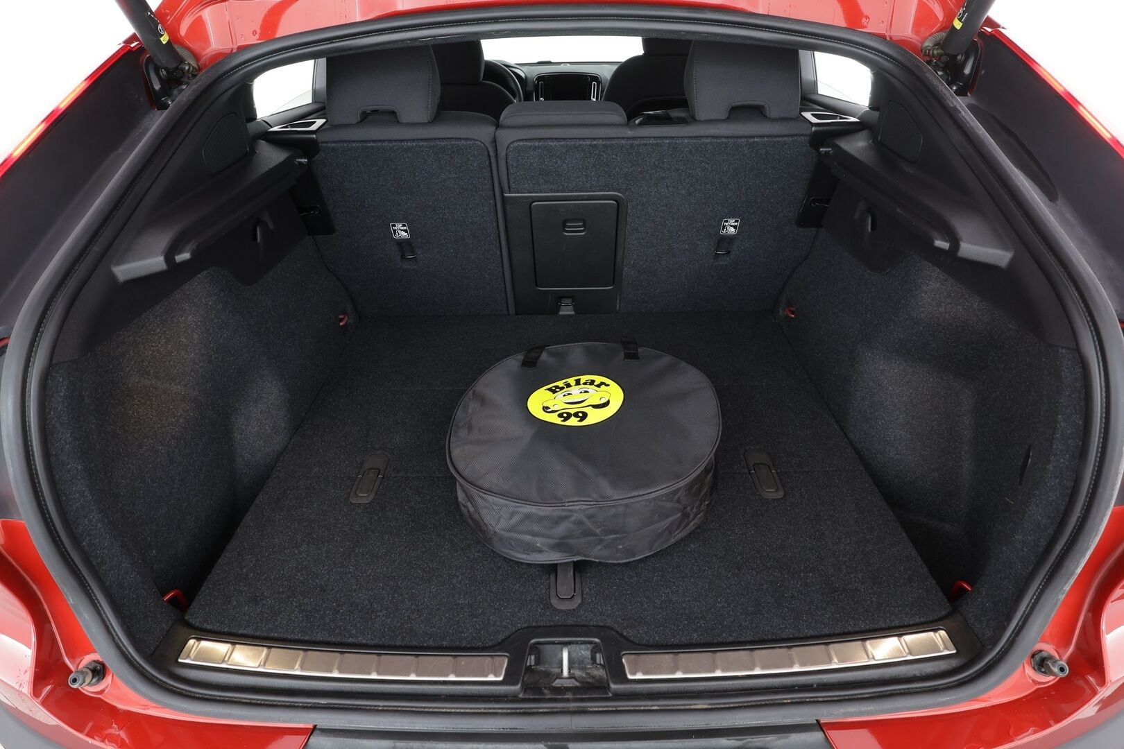 Volvo C40 2023 Recharge Single Plus * ACC / ILP / P.kamera / BLIS / Facelift / LED / Navi / Lasikatto / Muistipenkki * - 1.Om Suomi-auto / Kahdet renkaat aluvanteilla / Merkkihuollettu