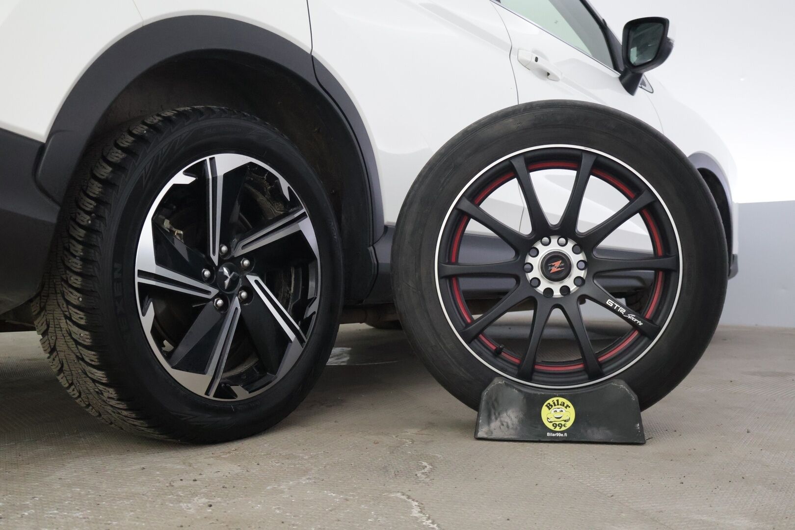 Mitsubishi Eclipse 2021 Mitsubishi Eclipse Cross Farmari * P-kamera / KeylessGo / LED / Apple&Android Carplay * - *Kahdet siisti vanteet / Juuri huollettu *