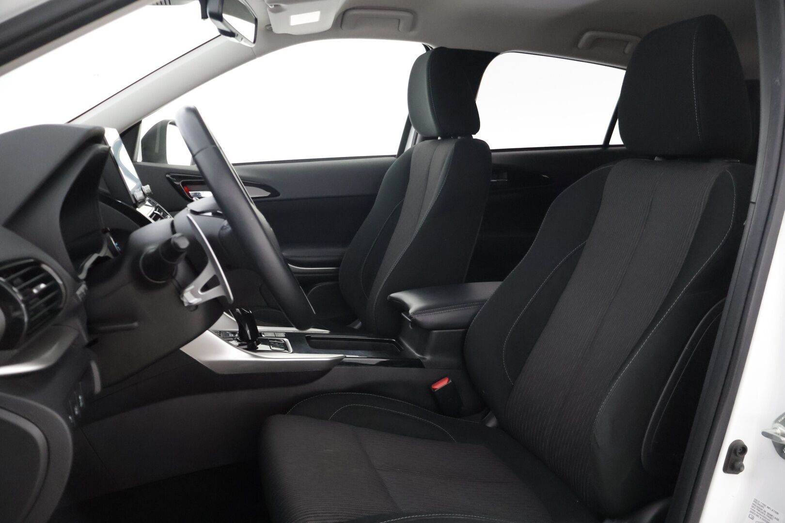 Mitsubishi Eclipse 2021 Mitsubishi Eclipse Cross Farmari * P-kamera / KeylessGo / LED / Apple&Android Carplay * - *Kahdet siisti vanteet / Juuri huollettu *