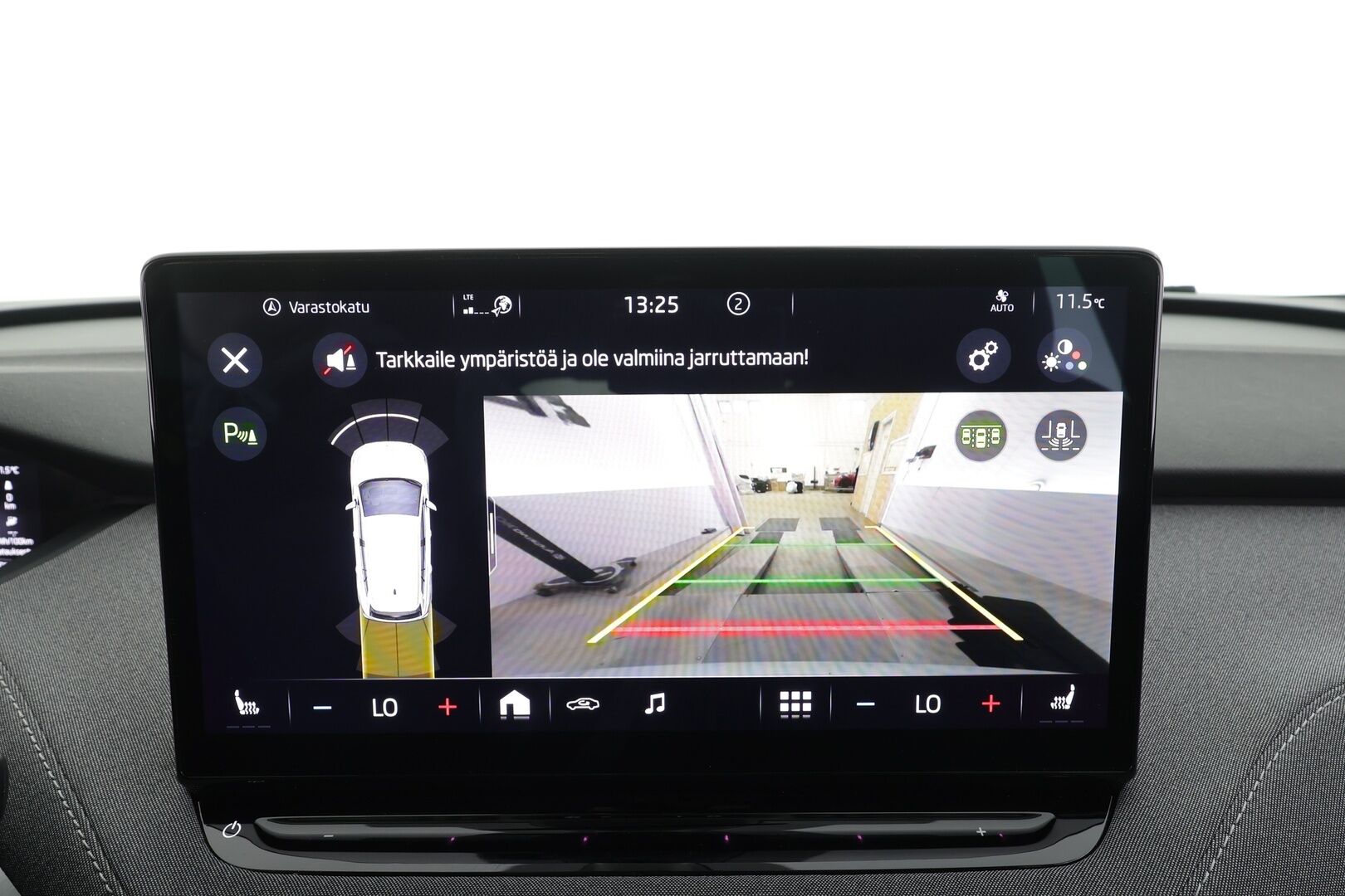 Skoda Enyaq 2023 80x 4x4 iV * ACC / ILP / Matrix LED / P.Kamera / Puolinahat / Ratinlämmitin / Navi / Keyless / Sähköluukku * - 1.Om Suomi-auto / Kahdet renkaat aluvanteilla / Merkkihuollettu - HULLUT AVAJAISHULINAT KORKOTARJOUS 3,29 %