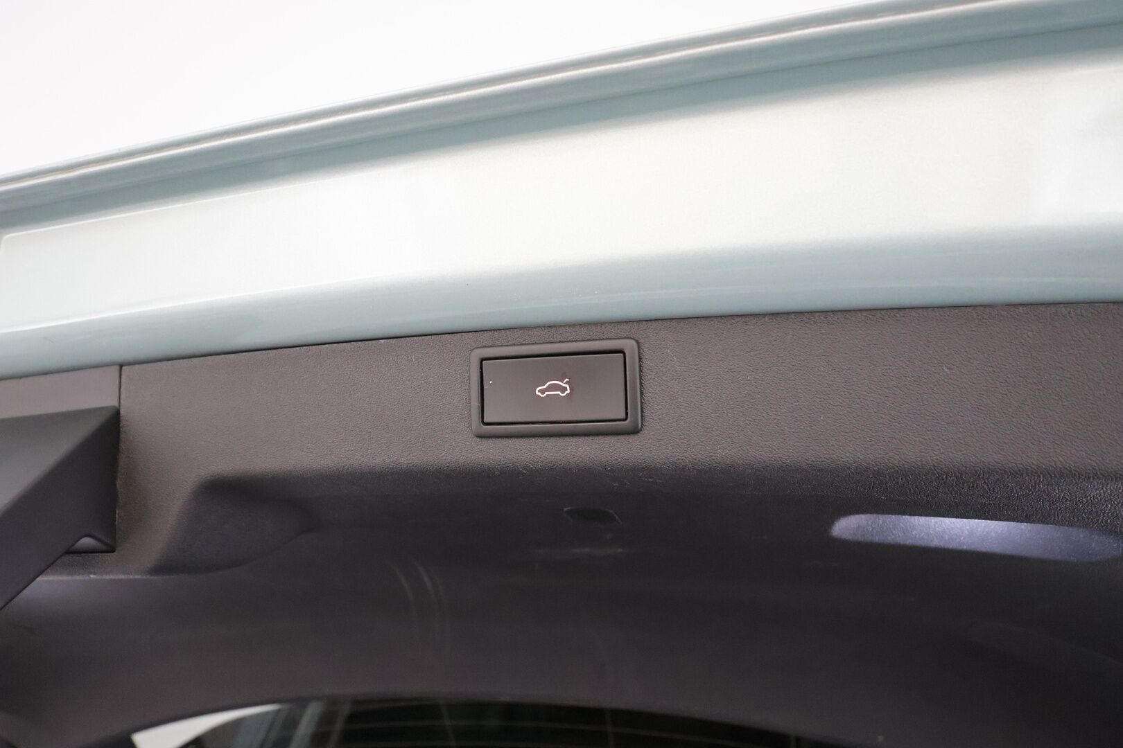 Skoda Enyaq 2023 80x 4x4 iV * ACC / ILP / Matrix LED / P.Kamera / Puolinahat / Ratinlämmitin / Navi / Keyless / Sähköluukku * - 1.Om Suomi-auto / Kahdet renkaat aluvanteilla / Merkkihuollettu - HULLUT AVAJAISHULINAT KORKOTARJOUS 3,29 %