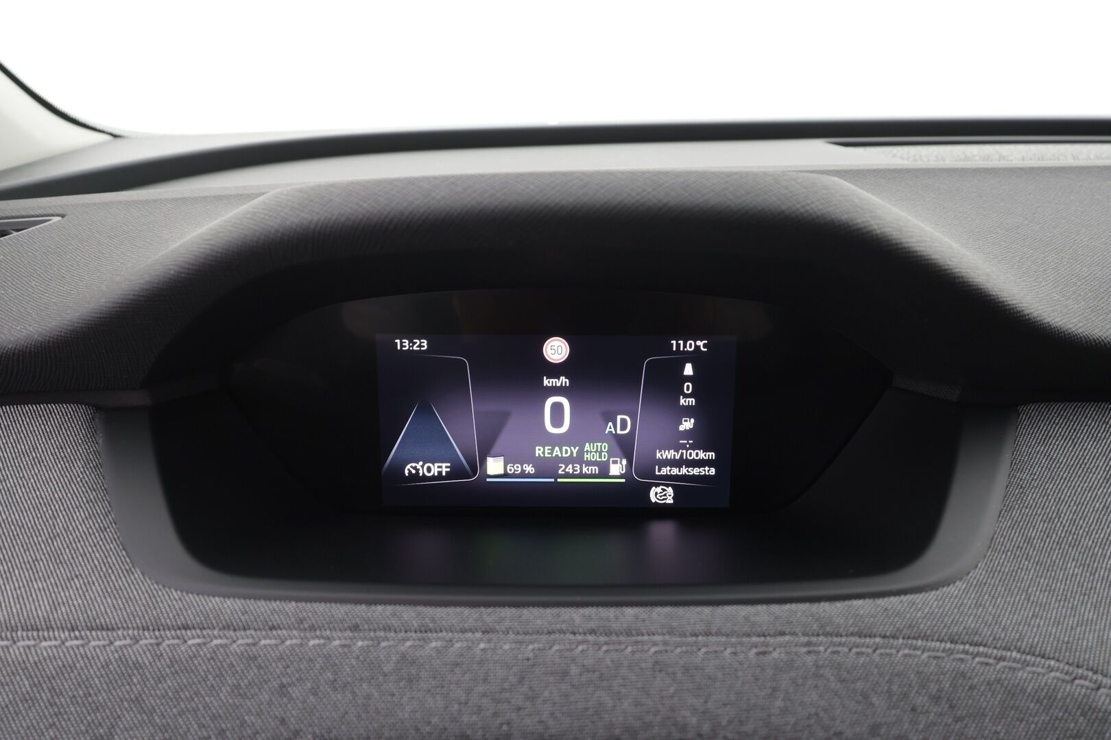 Skoda Enyaq 2023 80x 4x4 iV * ACC / ILP / Matrix LED / P.Kamera / Puolinahat / Ratinlämmitin / Navi / Keyless / Sähköluukku * - 1.Om Suomi-auto / Kahdet renkaat aluvanteilla / Merkkihuollettu - HULLUT AVAJAISHULINAT KORKOTARJOUS 3,29 %