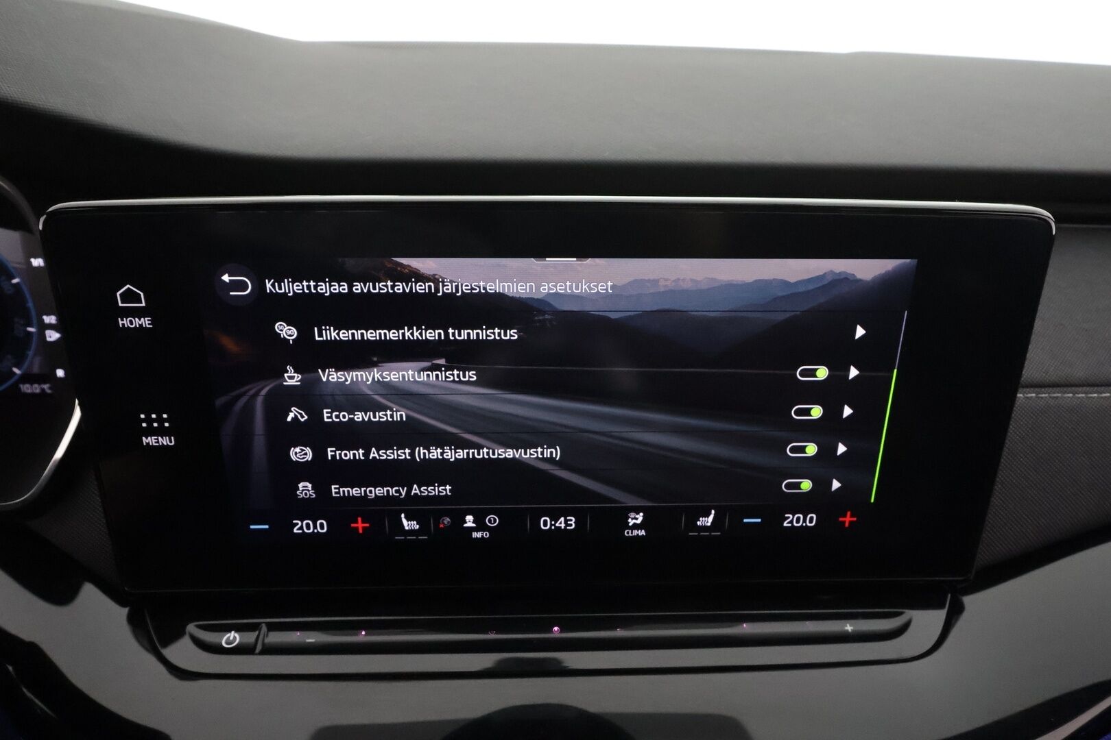 Skoda Octavia 2023 Combi 2.0 TDI 150 SportLine Nordic Edition DSG Autom. * ACC / Webasto / Matrix LED / Koukku / Keyless / Navi * - 1.Om Suomi-auto / Kahdet Renkaat