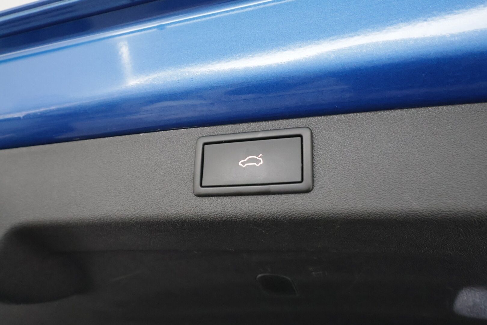 Skoda Enyaq 2023 80x 4x4 iV * ACC / ILP / Koukku / P.kamera / Matrix / Navi / Kaistavahti / Muistipenkki / Keyless * - 1-om Suomi-auto / Kahdet renkaat aluvanteilla / Merkkihuollot - HULLUT AVAJAISHULINAT KORKOTARJOUS 3,29 %