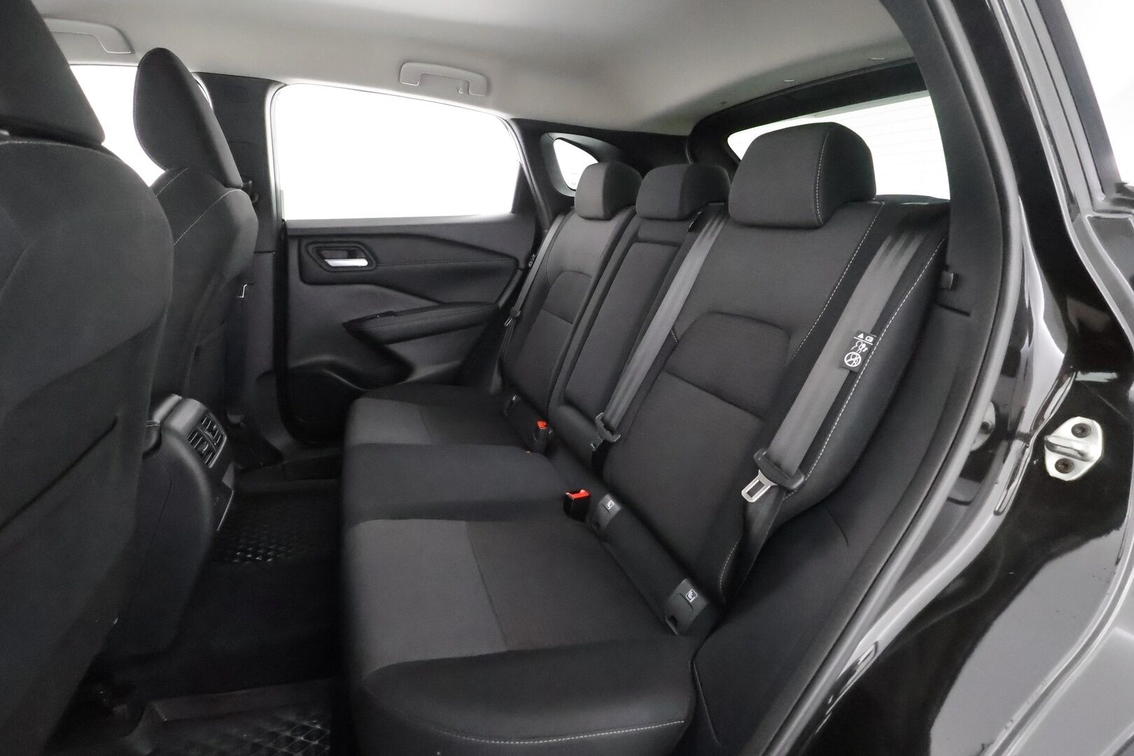 Nissan Qashqai 2024 MHEV 158 Xtronic 2WD N-Connecta 12.3" TFT MY23 - | ACC | 360° kamera | Digimittaristo | Keyless | Lane Assist | BSM | CTA | Navi | Lämm. ratti | Lämm. tuulilasi | Lohko+sisälämmitin | 1-om suomiauto | 