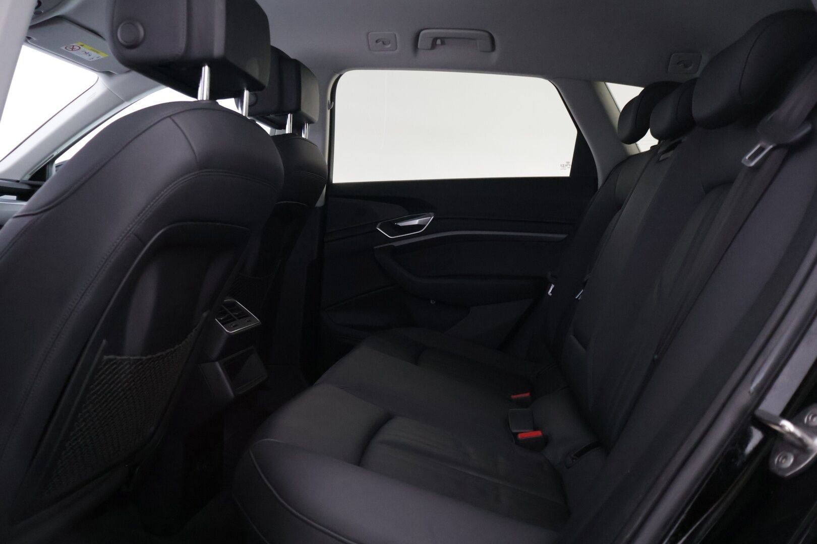 Audi e-tron 2020 E-TRON 50 quattro *ACC / Muistipenkki / P. Kamera / Nahkasisusta / Ilma-alusta* - Kahdet renkaat alumiinivanteilla! - HULLUT AVAJAISHULINAT KORKOTARJOUS 3,29 %