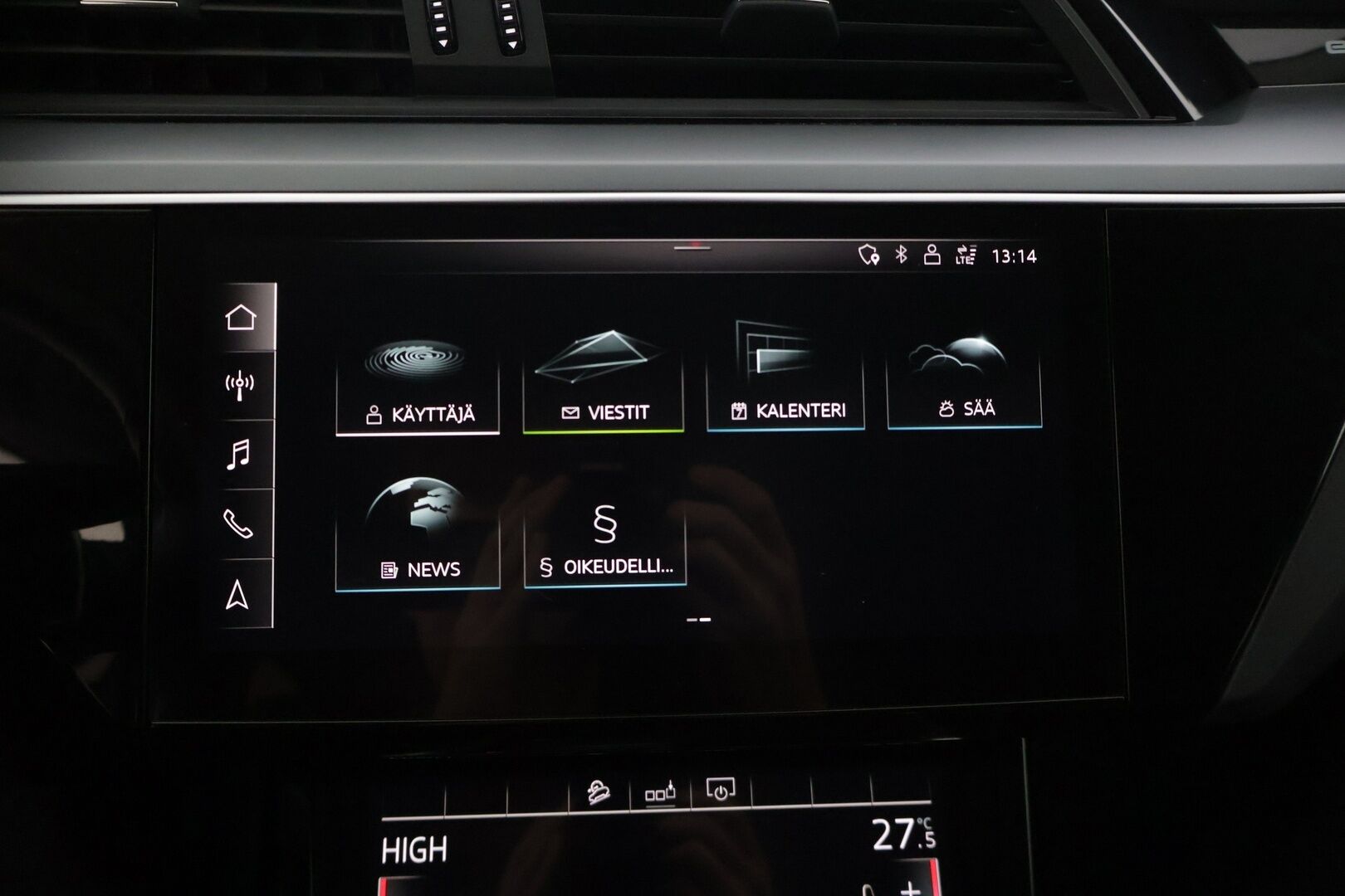 Audi e-tron 2020 E-TRON 50 quattro *ACC / Muistipenkki / P. Kamera / Nahkasisusta / Ilma-alusta* - Kahdet renkaat alumiinivanteilla! - HULLUT AVAJAISHULINAT KORKOTARJOUS 3,29 %