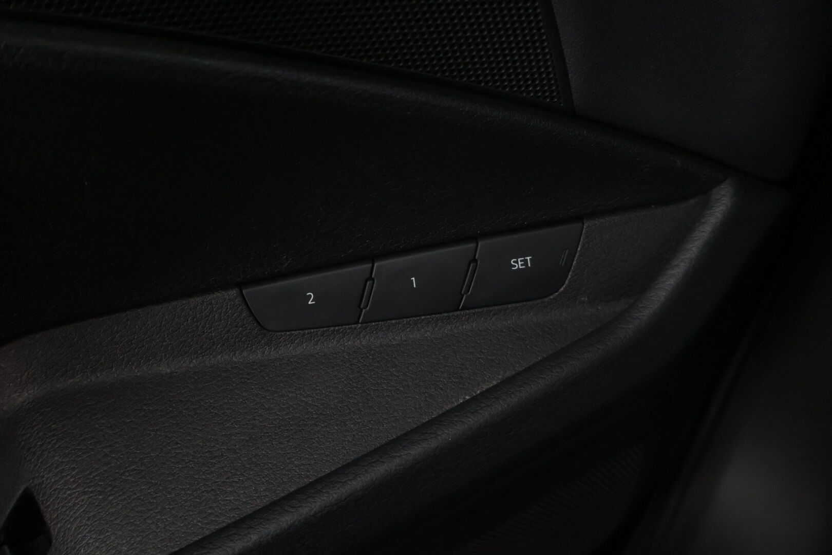 Audi e-tron 2020 E-TRON 50 quattro *ACC / Muistipenkki / P. Kamera / Nahkasisusta / Ilma-alusta* - Juuri saapunut! / Kahdet renkaat alumiinivanteilla!