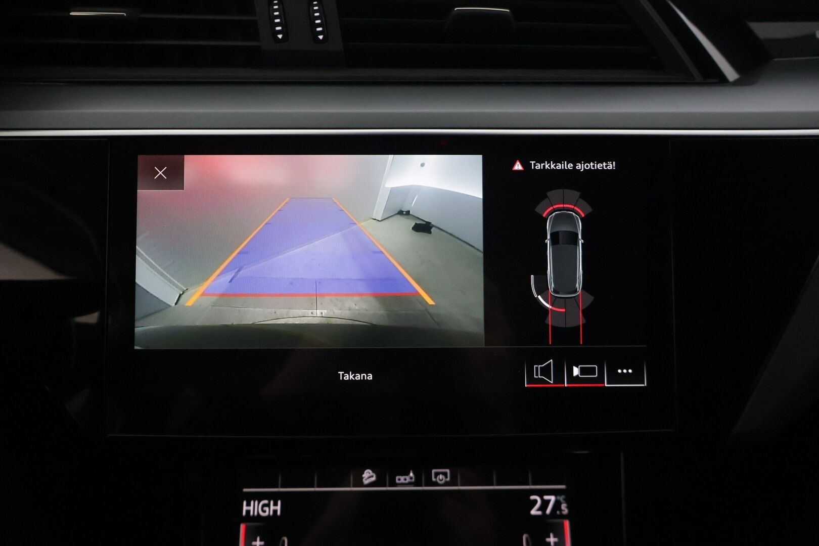 Audi e-tron 2020 E-TRON 50 quattro *ACC / Muistipenkki / P. Kamera / Nahkasisusta / Ilma-alusta* - Juuri saapunut! / Kahdet renkaat alumiinivanteilla!