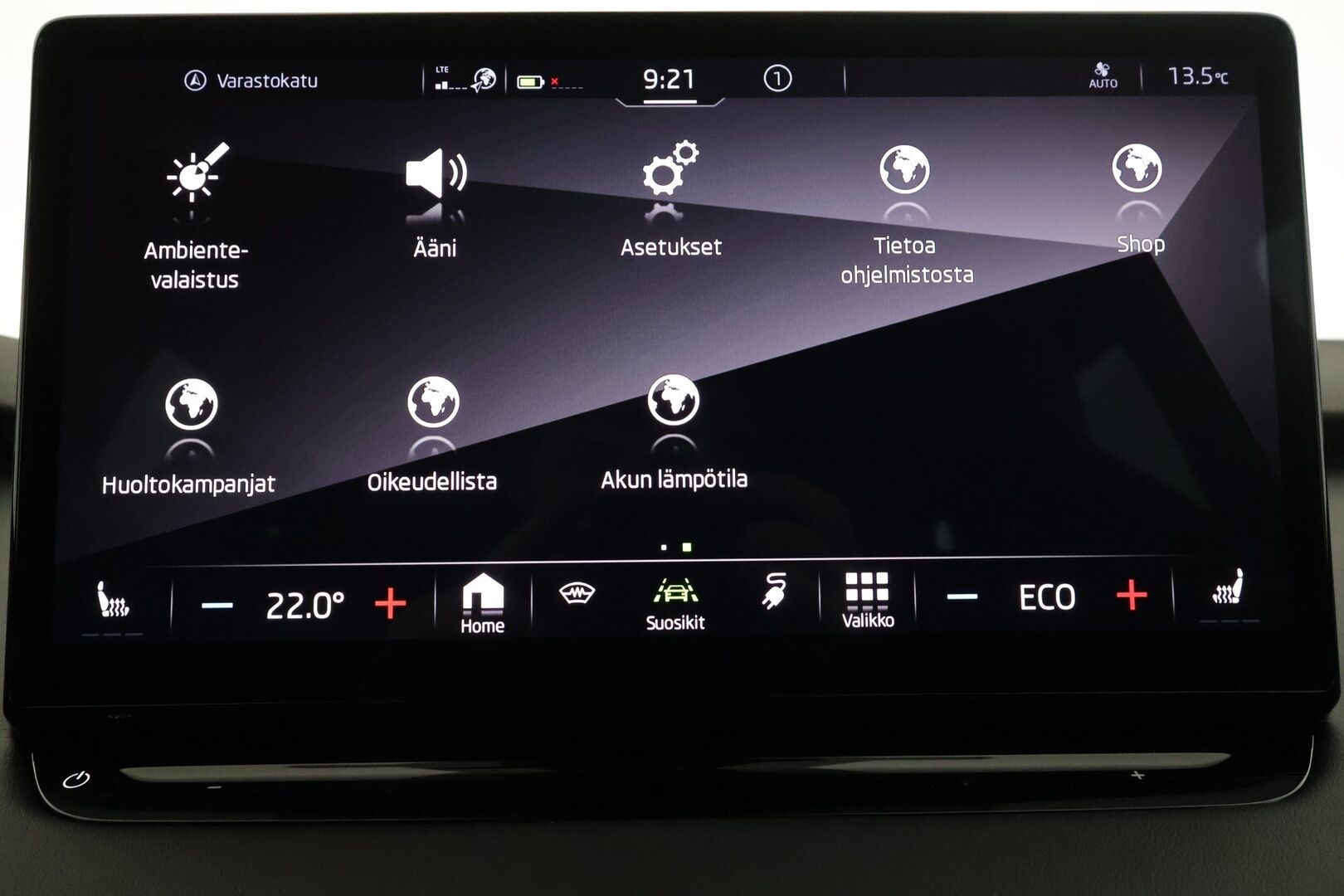 Skoda Enyaq 2023 80x 4x4 SportLine iV - | ACC | ILP | P.Kamera | Puolinahat | Ratinlämmitys | Digimittaristo | Keyless | Apple&Android | 1.Om Suomi-auto | Kahdet Renkaat | Merkkihuollettu |