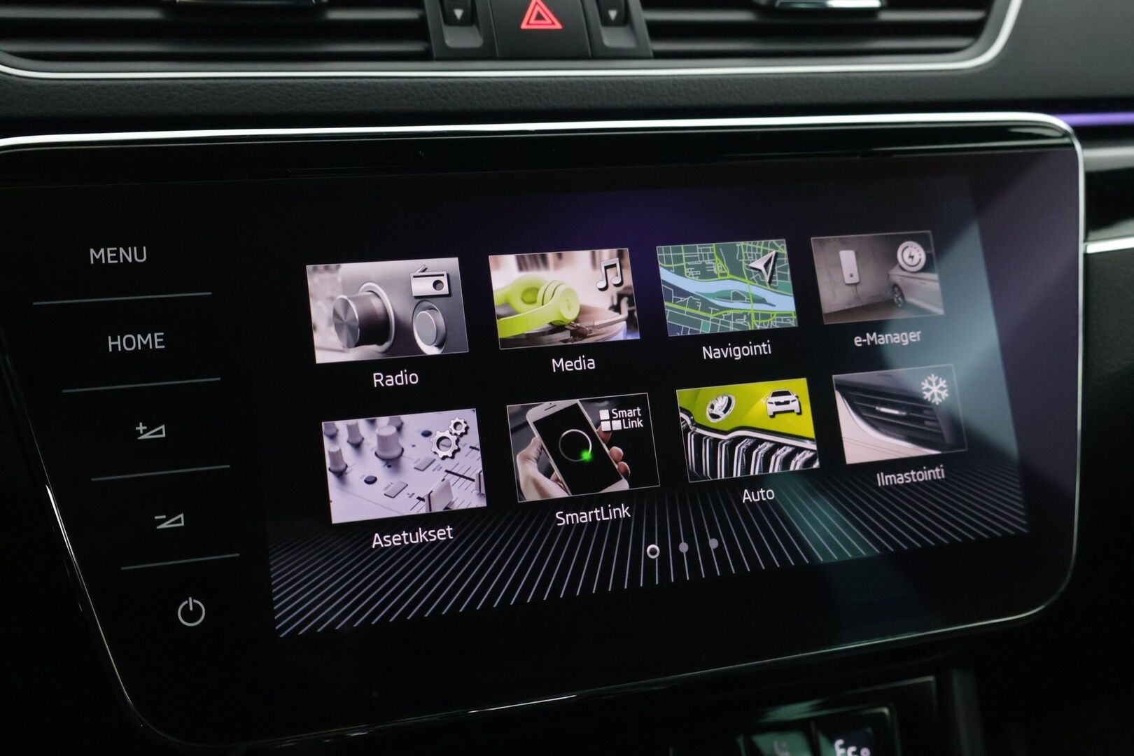 Skoda Superb 2020 Combi 1,4 TSI PHEV L&K iV DSG * Webasto / Adapt. Vak / 360 kamera / LED / Keyless / S-Kontti / S-Koukku * - Hyvä huoltohistoria / Katsastettu 8/25 / Hyvä maalipinta *