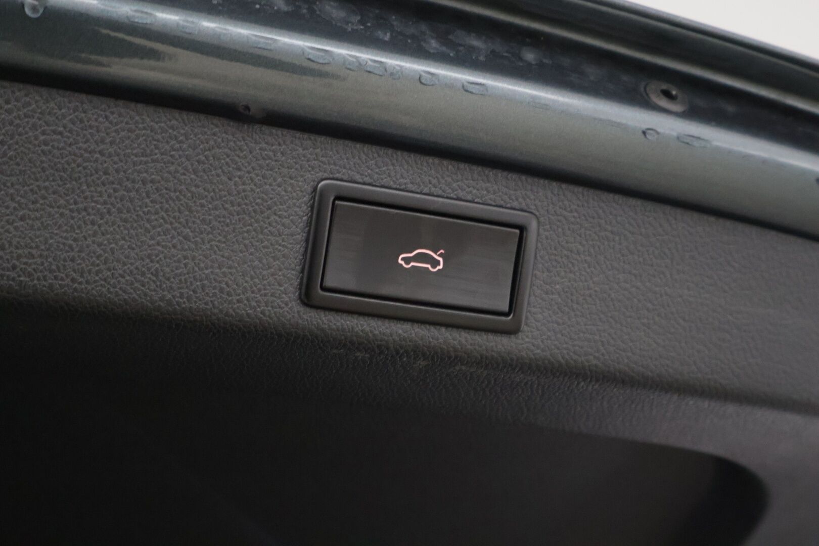 Skoda Superb 2020 Combi 1,4 TSI PHEV L&K iV DSG * Webasto / Adapt. Vak / 360 kamera / LED / Keyless / S-Kontti / S-Koukku * - Hyvä huoltohistoria / Katsastettu 8/25 / Hyvä maalipinta *