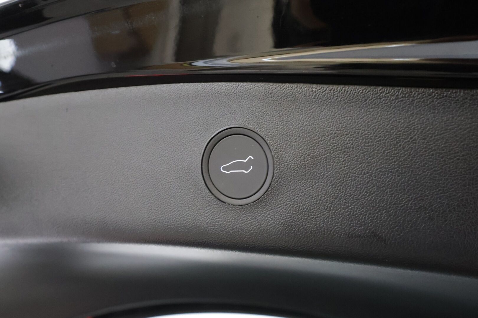 Tesla Model 3 2023 Long-Range RWD * Lasikatto / ILP / ACC / Matrix-LED / Muistipenkki / Navi / Kaistavahti / Keyless * - 1-om Suomi-auto / Kahdet renkaat
