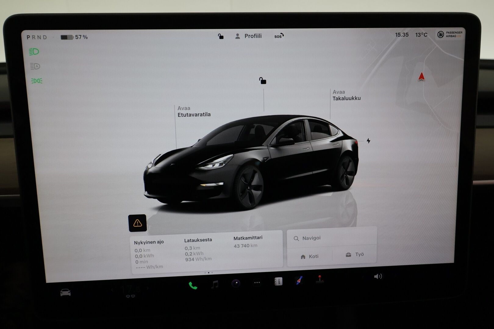 Tesla Model 3 2023 Long-Range RWD * Lasikatto / ILP / ACC / Matrix-LED / Muistipenkki / Navi / Kaistavahti / Keyless * - 1-om Suomi-auto / Kahdet renkaat