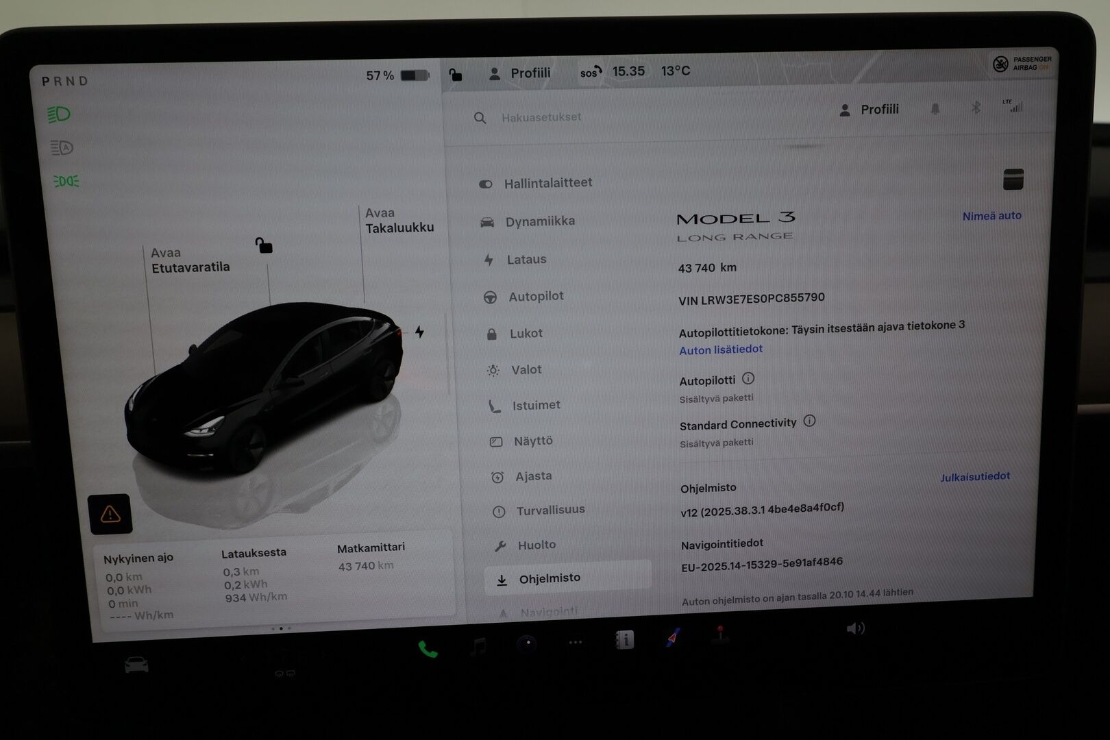 Tesla Model 3 2023 Long-Range RWD * Lasikatto / ILP / ACC / Matrix-LED / Muistipenkki / Navi / Kaistavahti / Keyless * - 1-om Suomi-auto / Kahdet renkaat