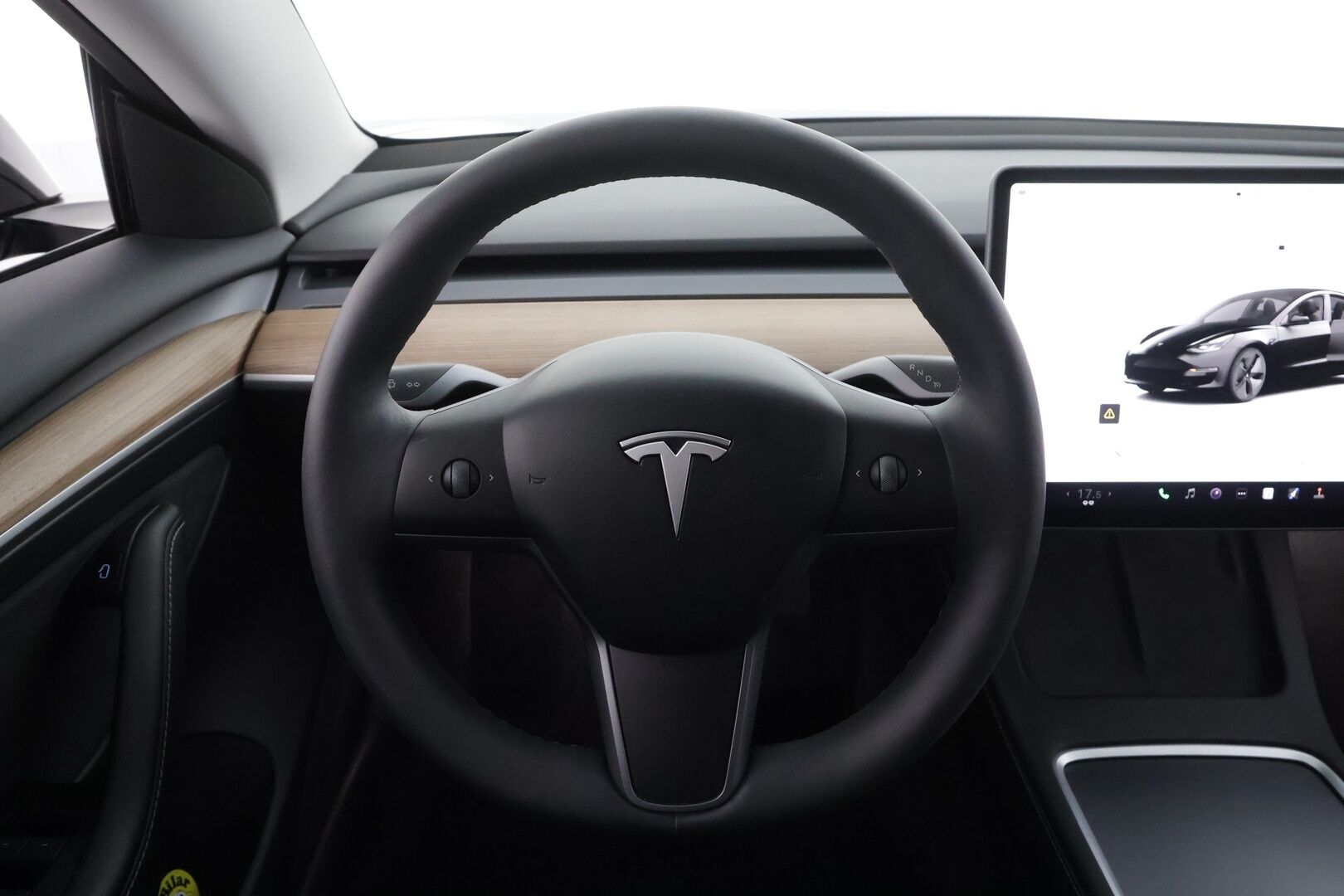 Tesla Model 3 2023 Long-Range RWD * Lasikatto / ILP / ACC / Matrix-LED / Muistipenkki / Navi / Kaistavahti / Keyless * - 1-om Suomi-auto / Kahdet renkaat