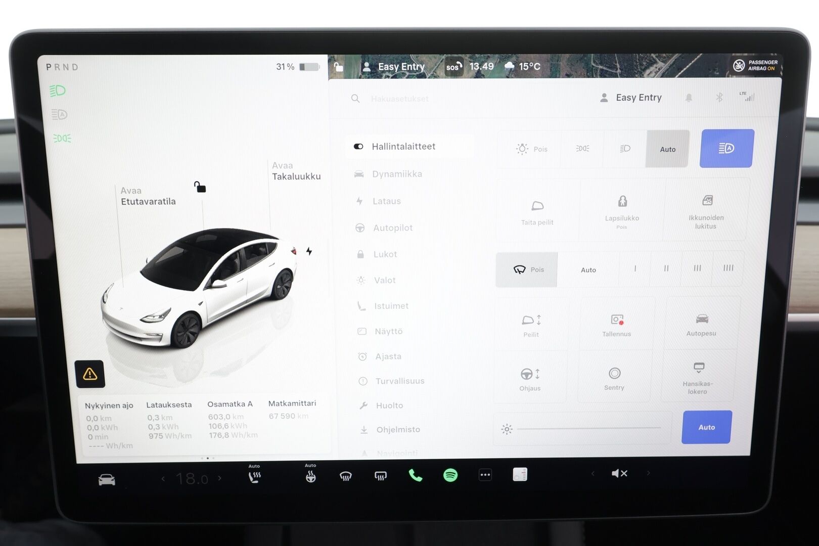 Tesla Model 3 2023 Long-Range RWD * Lasikatto / ILP / ACC / Matrix-LED / Muistipenkki / P.Kamera / Navi / Kaistavahti / Keyless * - 1-om Suomi-auto / Akku kuntotarkastettu / Kahdet renkaat vanteilla