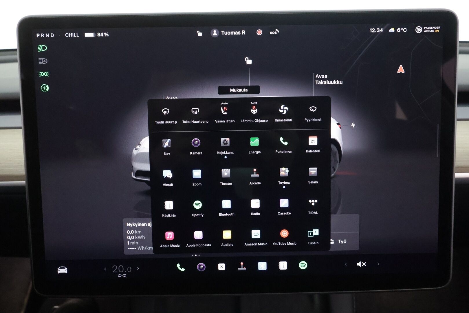Tesla Model Y 2023 RWD * Koukku / ILP / ACC / Lasikatto / Premium Audio / P.Kamera / Matrix-LED / Muistipenkki / Kaistavahti * - 1-om Suomi-auto / Kahdet renkaat aluvanteilla