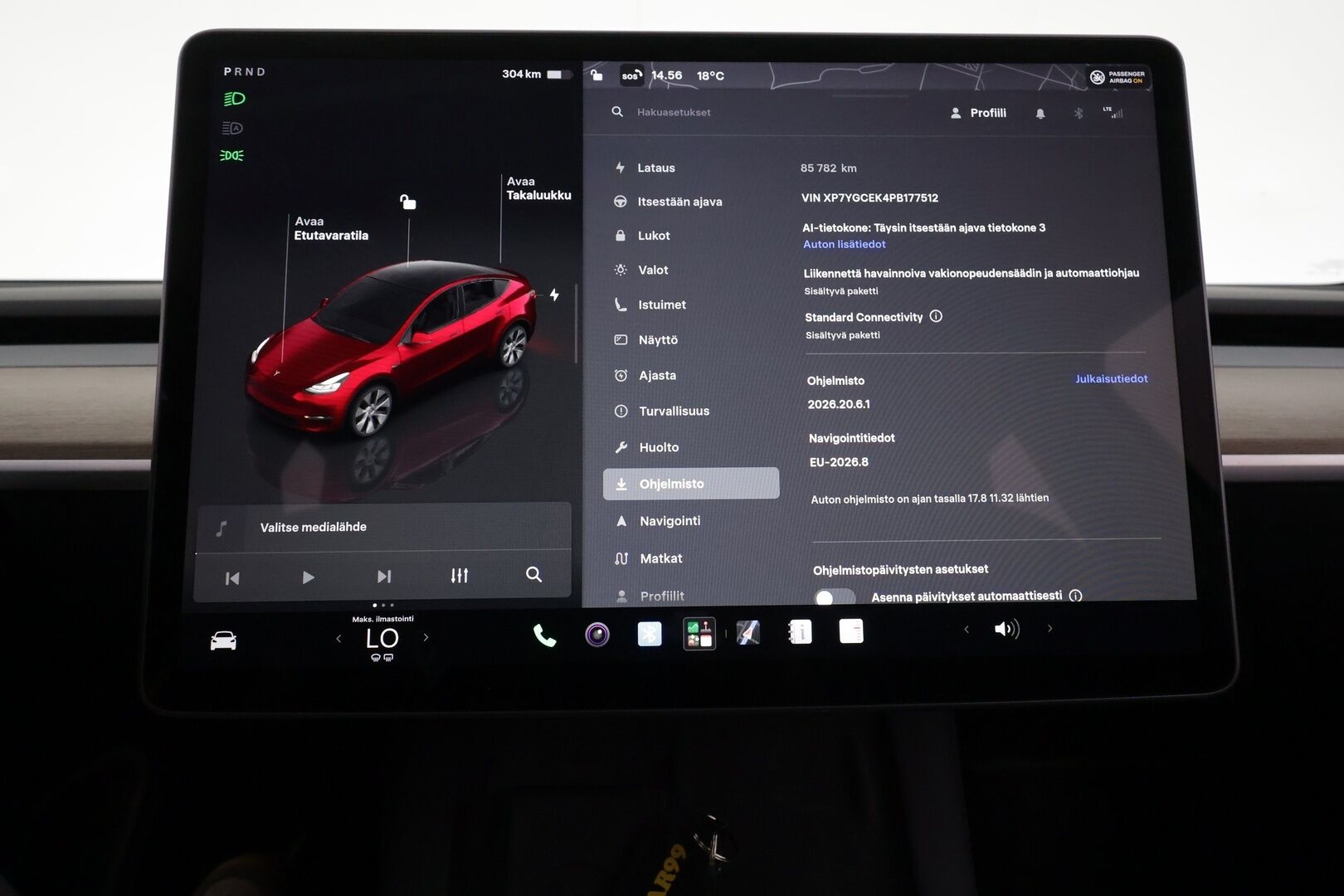 Tesla Model Y 2023 Long Range - | ACC | ILP | Koukku | 1-om suomiauto | Cherry Red | Lasikatto | Matrix | Premium Audio | Muistipenkki | Sähkönahat | Autosteer | 2x renkaat aluin | ALV | 