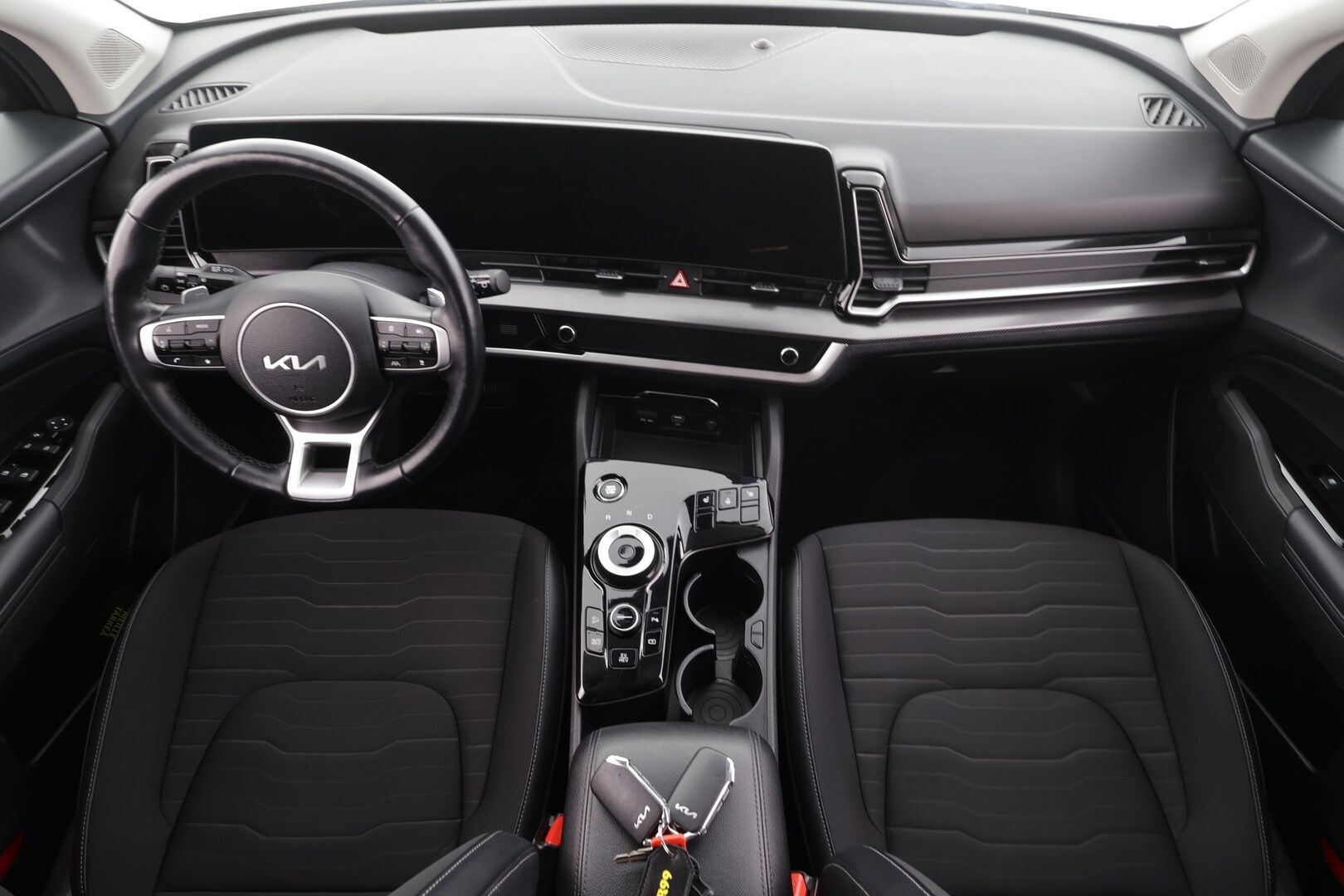 Kia Sportage 2023 1.6 T-GDI AWD Plug-in Hybrid EX AT 265hv Premium * ACC / P.kamera / LED / Navi / Koukku / KeylessGo / Sähköpenkit * - 1.Om Suomi-auto / Akku kuntotarkastettu SoH 98,4% / Kahdet renkaat aluvanteilla 