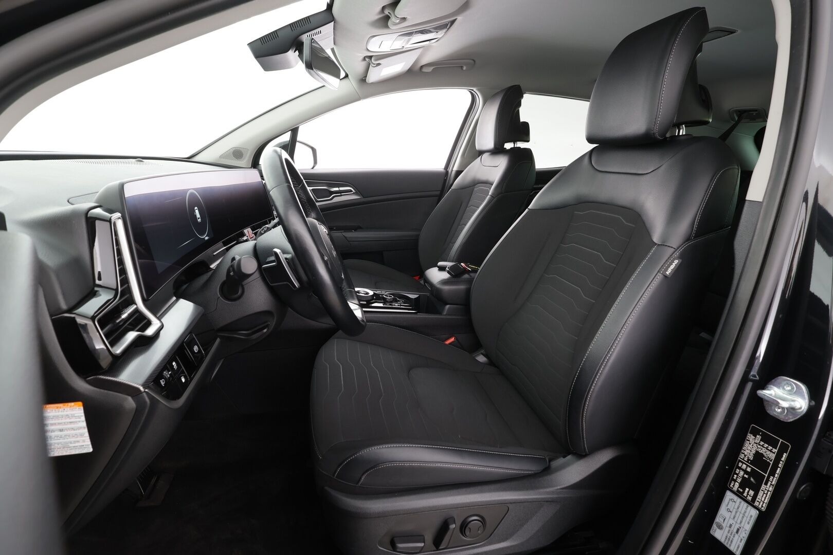 Kia Sportage 2023 1.6 T-GDI AWD Plug-in Hybrid EX AT 265hv Premium * ACC / P.kamera / LED / Navi / Koukku / KeylessGo / Sähköpenkit * - 1.Om Suomi-auto / Akku kuntotarkastettu SoH 98,4% / Kahdet renkaat aluvanteilla 