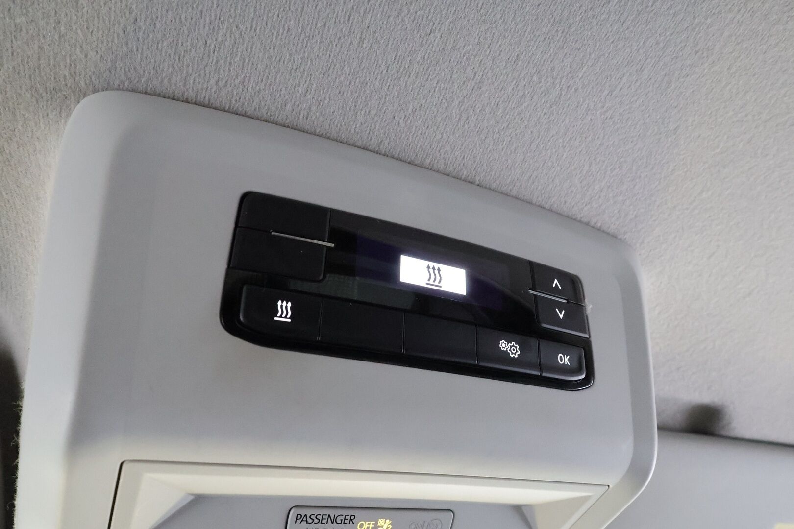 Volkswagen Transporter 2024 2,0 TDI 110 kW 4Motion DSG *ALV / Vakkari / Webasto / P.tutka / Nahat / 2xRenkaat / Ilmastointi / Bluetooth * - Hyvin huollettu Suomiauto kaksilla renkailla ja vanteilla! - HULLUT AVAJAISHULINAT KORKOTARJOUS 3,29 %