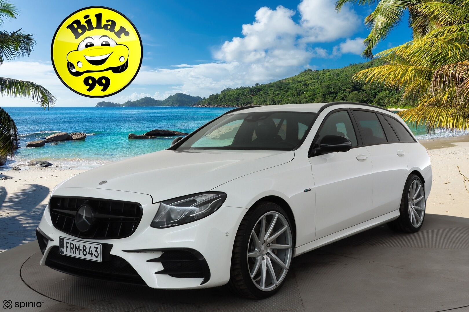 Mercedes-Benz E 2020 300 de T A Business Edition AMG EQ Power * Distronic / Multibeam / 360 / Burmester / Sportpenkit / Navi / Kaistavahti * - Widescreen / Kahdet renkaat aluvanteilla