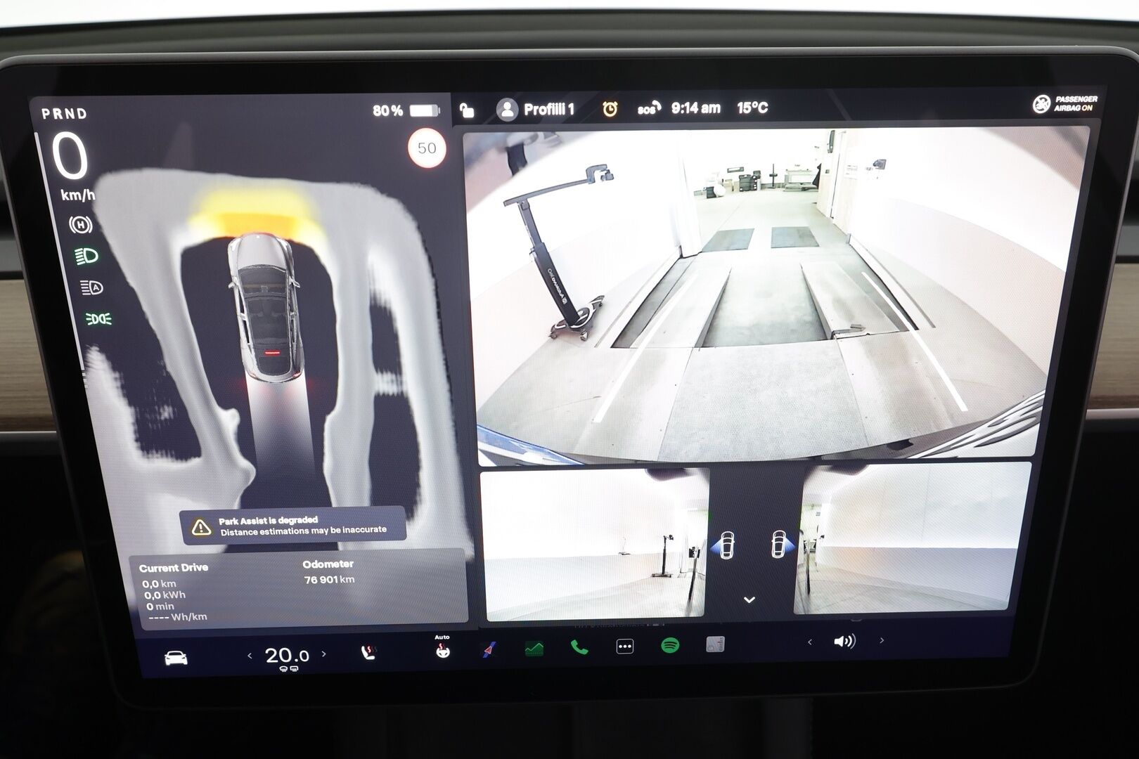 Tesla Model Y 2023 Performance * Lasikatto / Koukku / Premium Audio / Matrix LED / P.kamera / ILP / Mustat nahat * - 1.Om Suomi-auto / Kahdet renkaat aluvanteilla