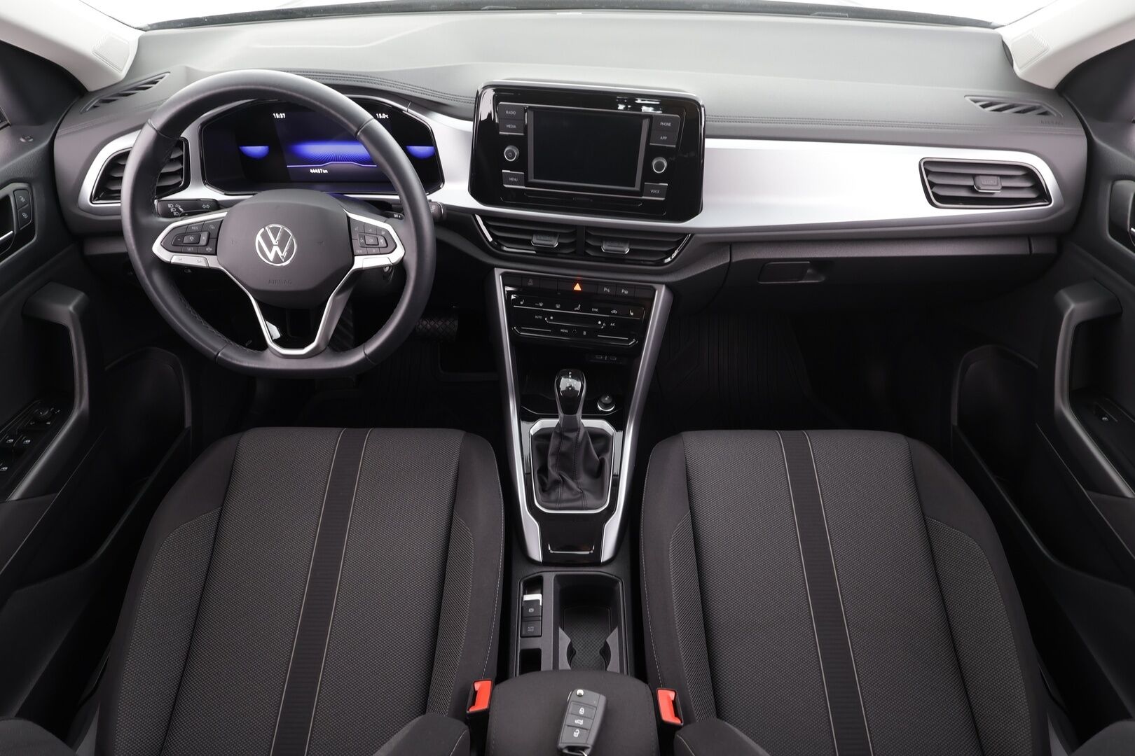 Volkswagen T-Roc 2024 Comfort Business Limited 1,5 TSI EVO 110 kW DSG * Webasto / ACC / LED / P.Kamera / Kaistavahti / Digimittaristo * - *1-om Suomi-auto / Kahdet renkaat & vanteet!*