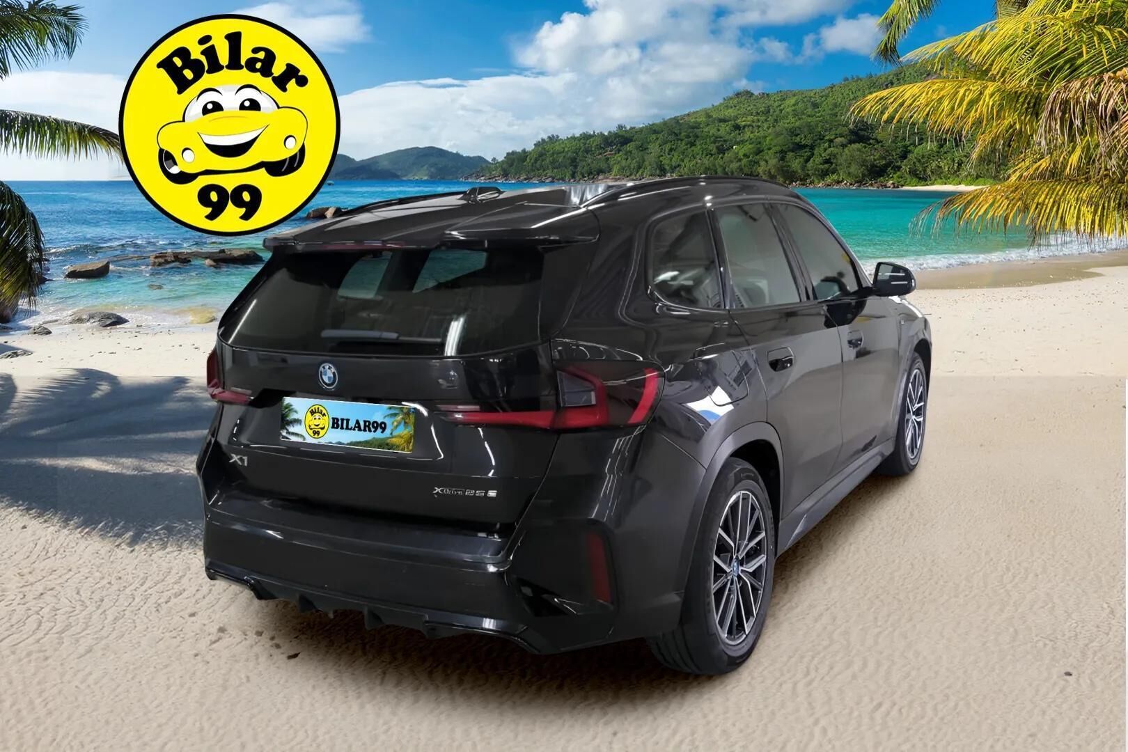 BMW X1 2024 U11 25e xDrive Charged Edition M Sport - | ACC | Lisälämmitin | Harman/Kardon | Vetokoukku | Peruutuskamera | Comfort Access | Adapt.Led | 1.Om suomi-auto | Merkkihuollettu | Kahdet Renkaat |