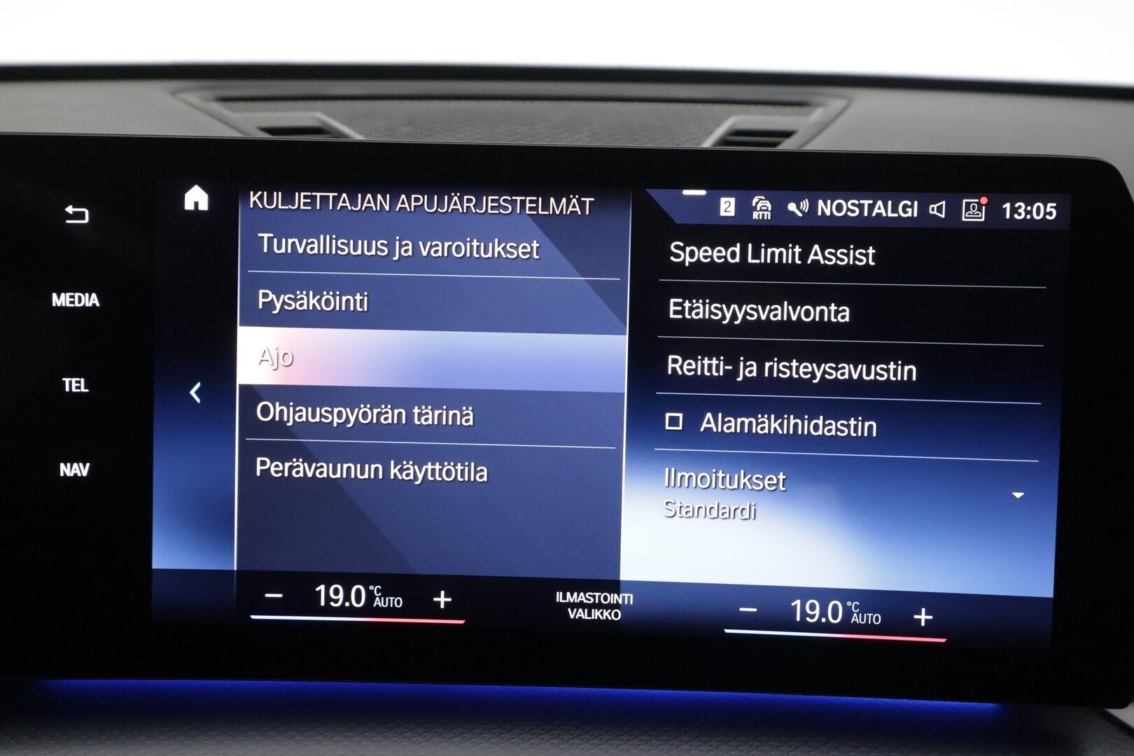 BMW X1 2024 U11 25e xDrive Charged Edition M Sport - | ACC | Lisälämmitin | Harman/Kardon | Vetokoukku | Peruutuskamera | Comfort Access | Adapt.Led | 1.Om suomi-auto | Merkkihuollettu | Kahdet Renkaat |