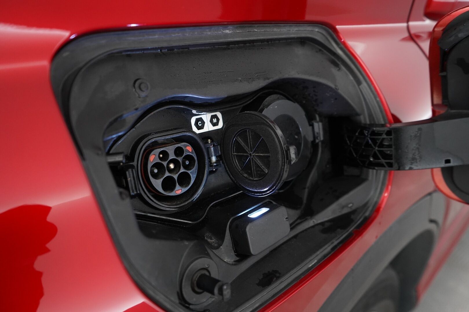 Mitsubishi Eclipse Cross 2022 2.4 PHEV Intense 4WD *Acc / 360 Kamera / Koukku / Keyless / Bliss / Nav / Ratinlämmitin* - Kahdet vanteet / Merkkihuollettu / Viimeisin huolto 48tkm 