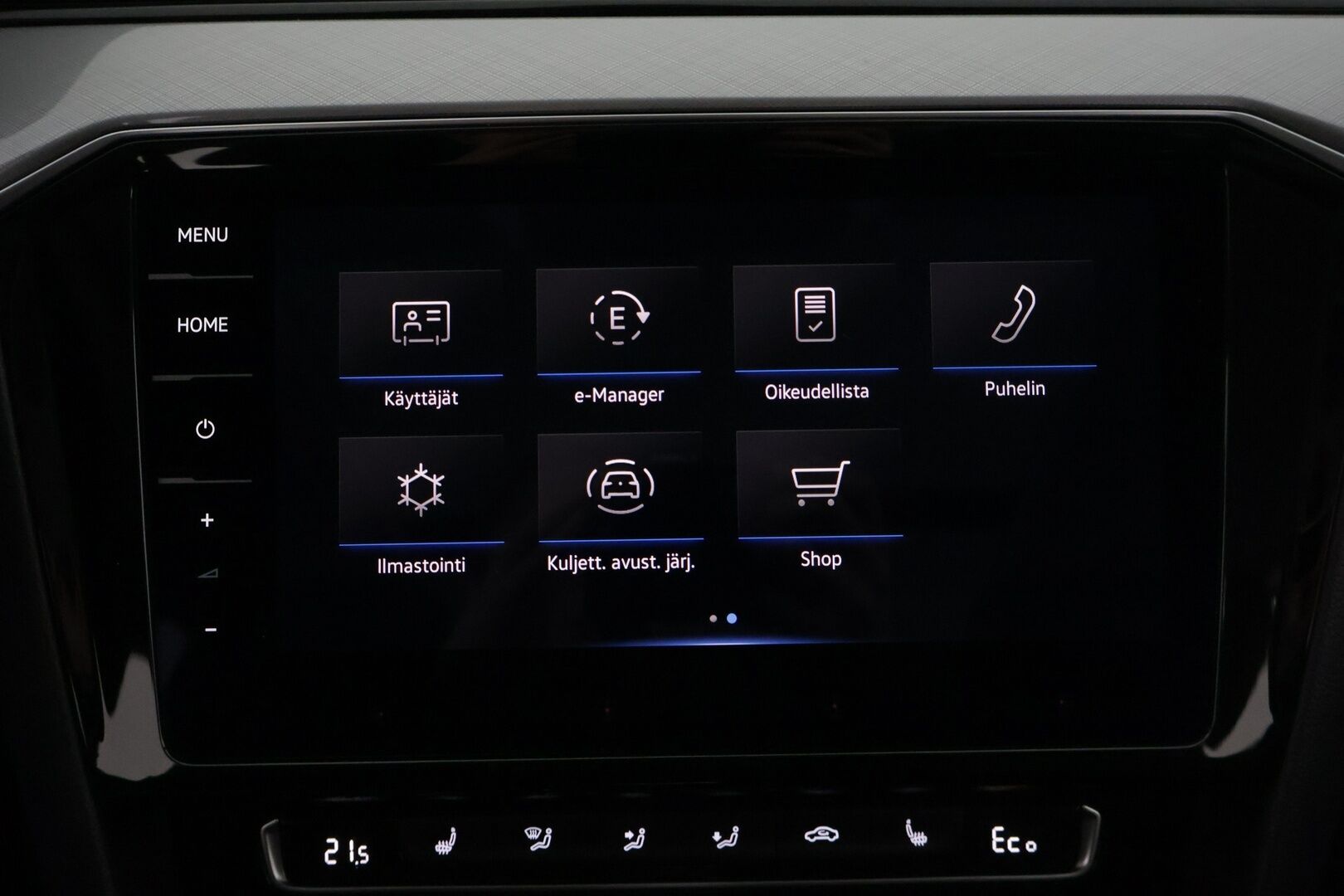 Volkswagen Passat 2020 13 kWh, GTE Plug-In Hybrid 160kw * Panorama / IQ LED / Adapt.Vakkari / Lane Assist / Ratinlämmitys / Dynaamiset vilkut / Koukku * - * Kahdet renkaat / Huippu varusteet *